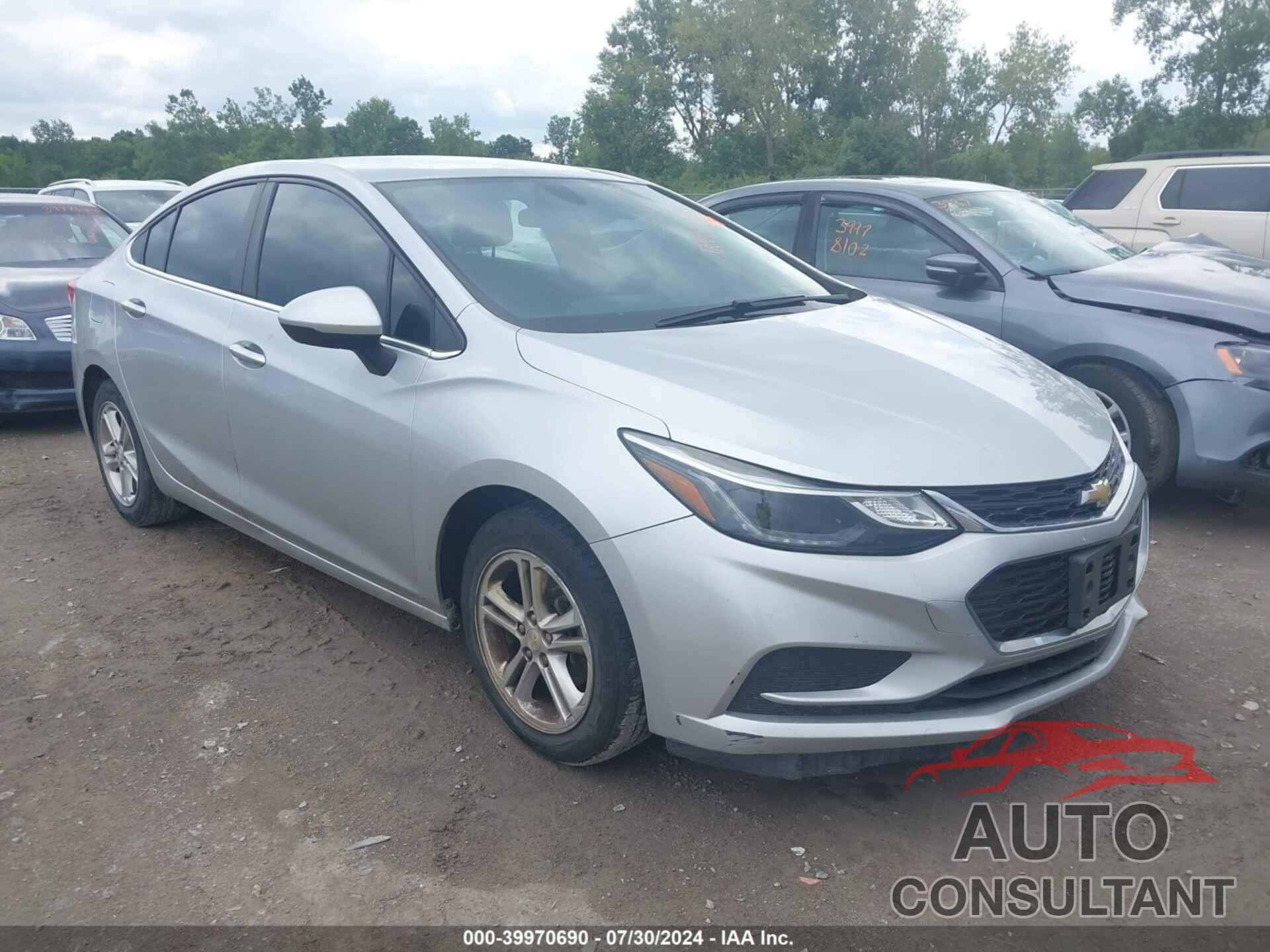 CHEVROLET CRUZE 2018 - 1G1BE5SM4J7101132