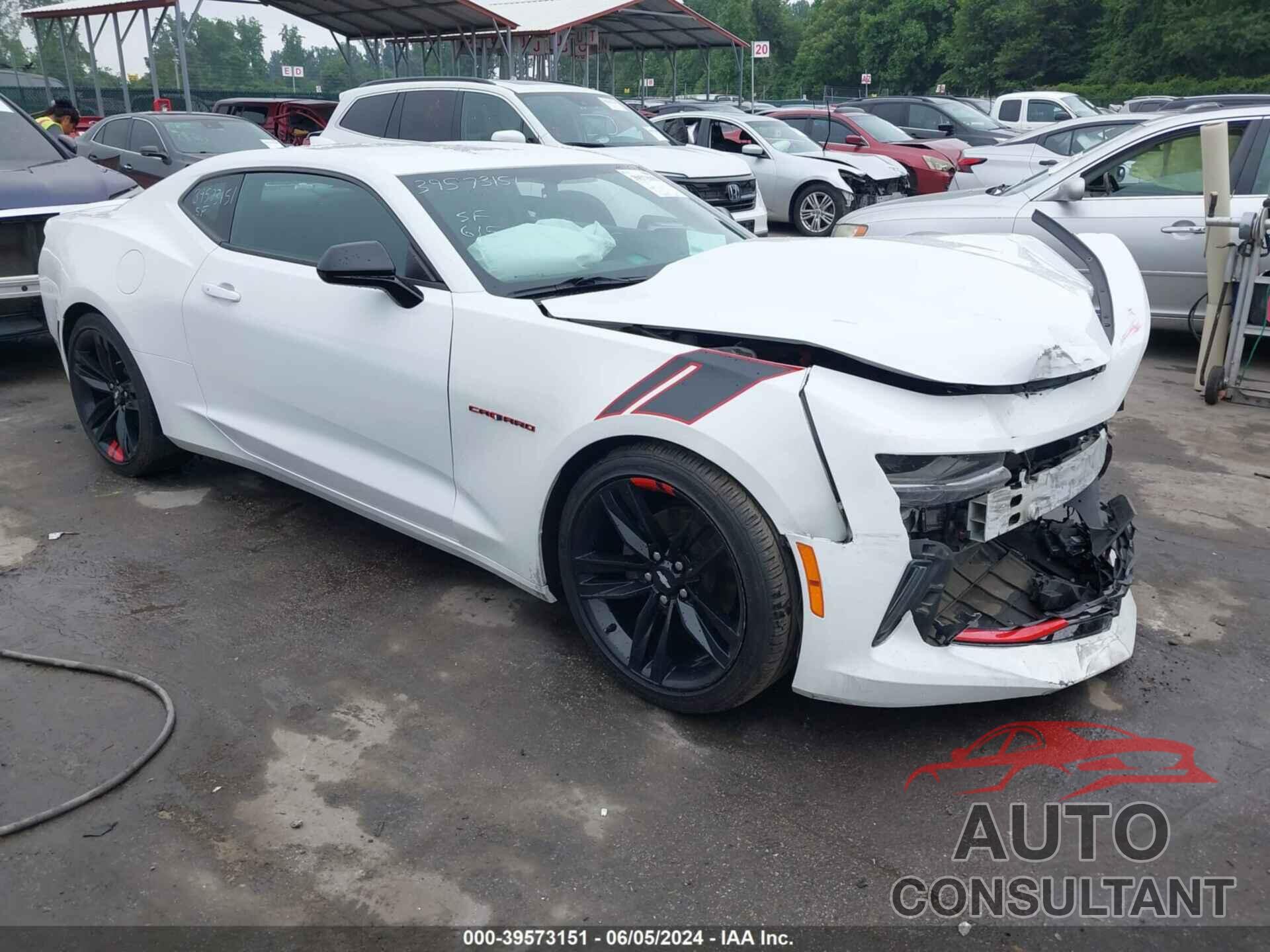 CHEVROLET CAMARO 2018 - 1G1FB1RS3J0117886