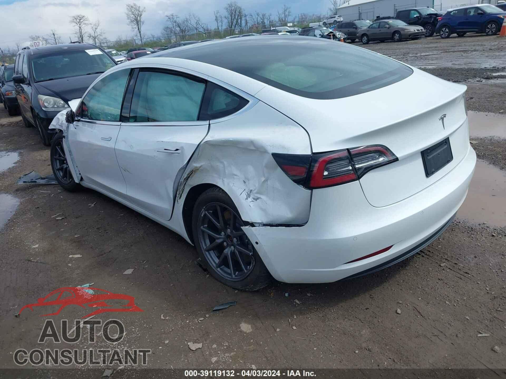 TESLA MODEL 3 2019 - 5YJ3E1EA2KF417727