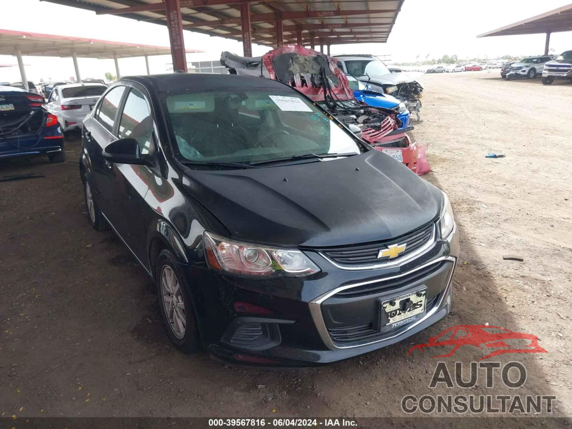 CHEVROLET SONIC 2017 - 1G1JD5SH7H4138155