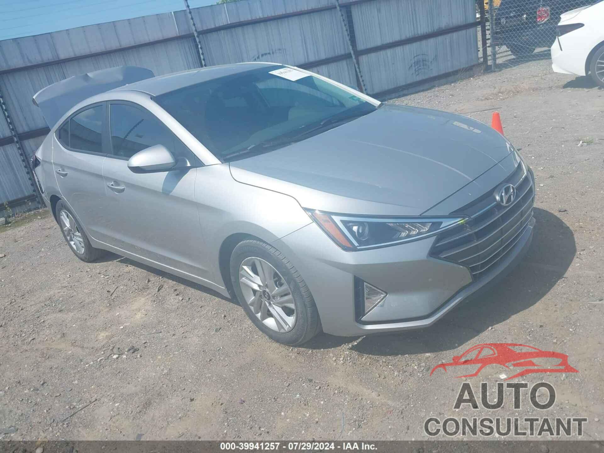 HYUNDAI ELANTRA 2020 - 5NPD84LF8LH587685