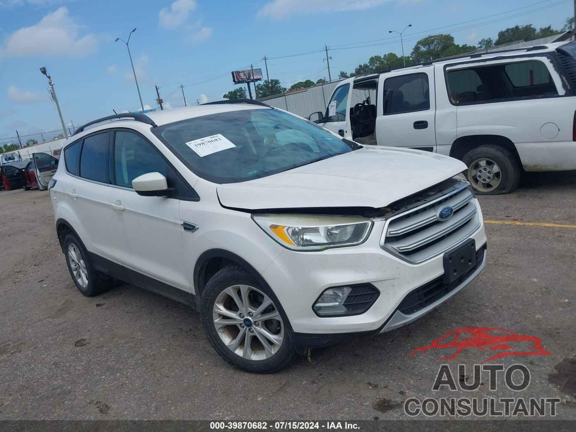 FORD ESCAPE 2018 - 1FMCU0GD8JUA84147