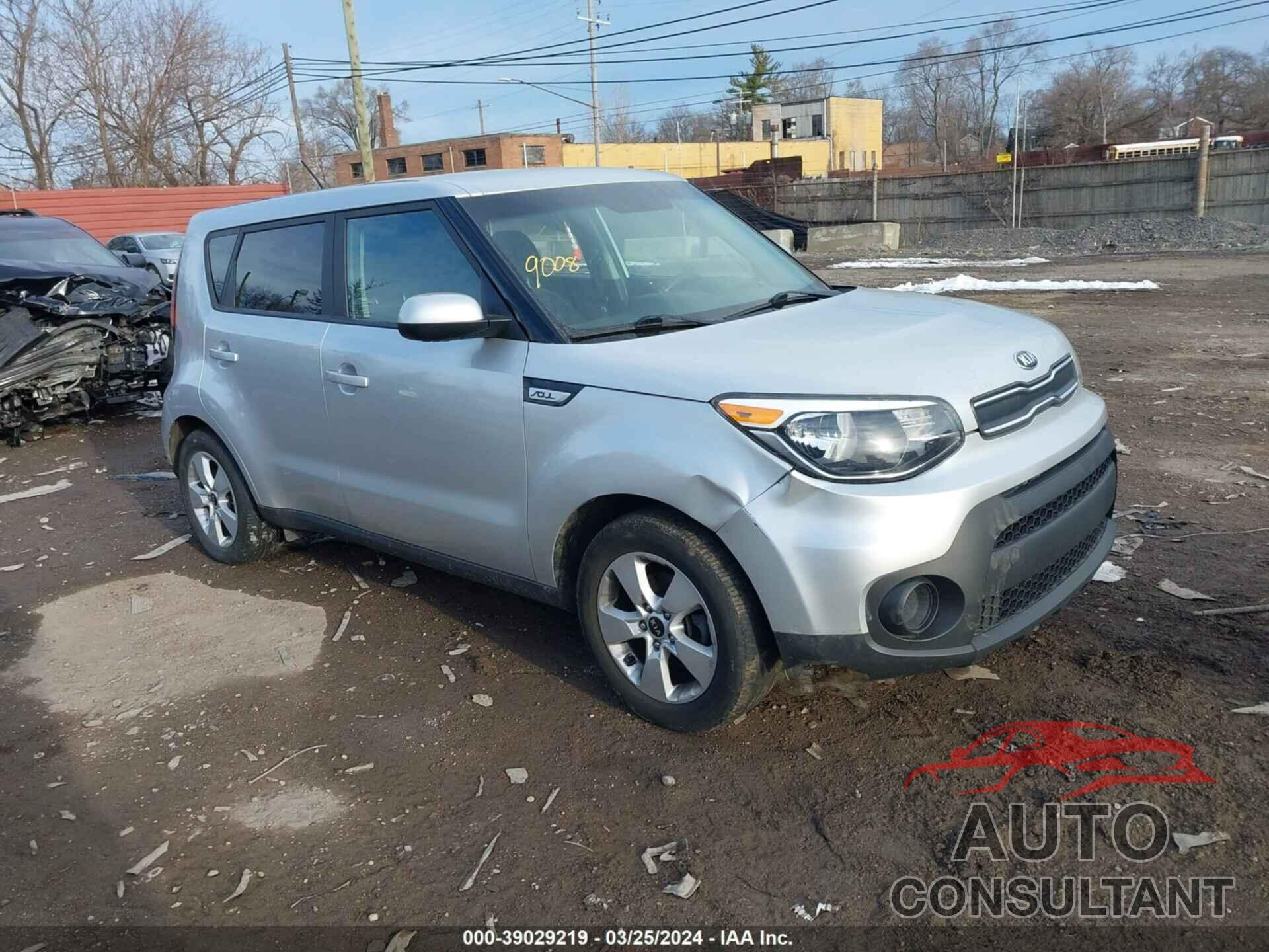 KIA SOUL 2018 - KNDJN2A2XJ7609008