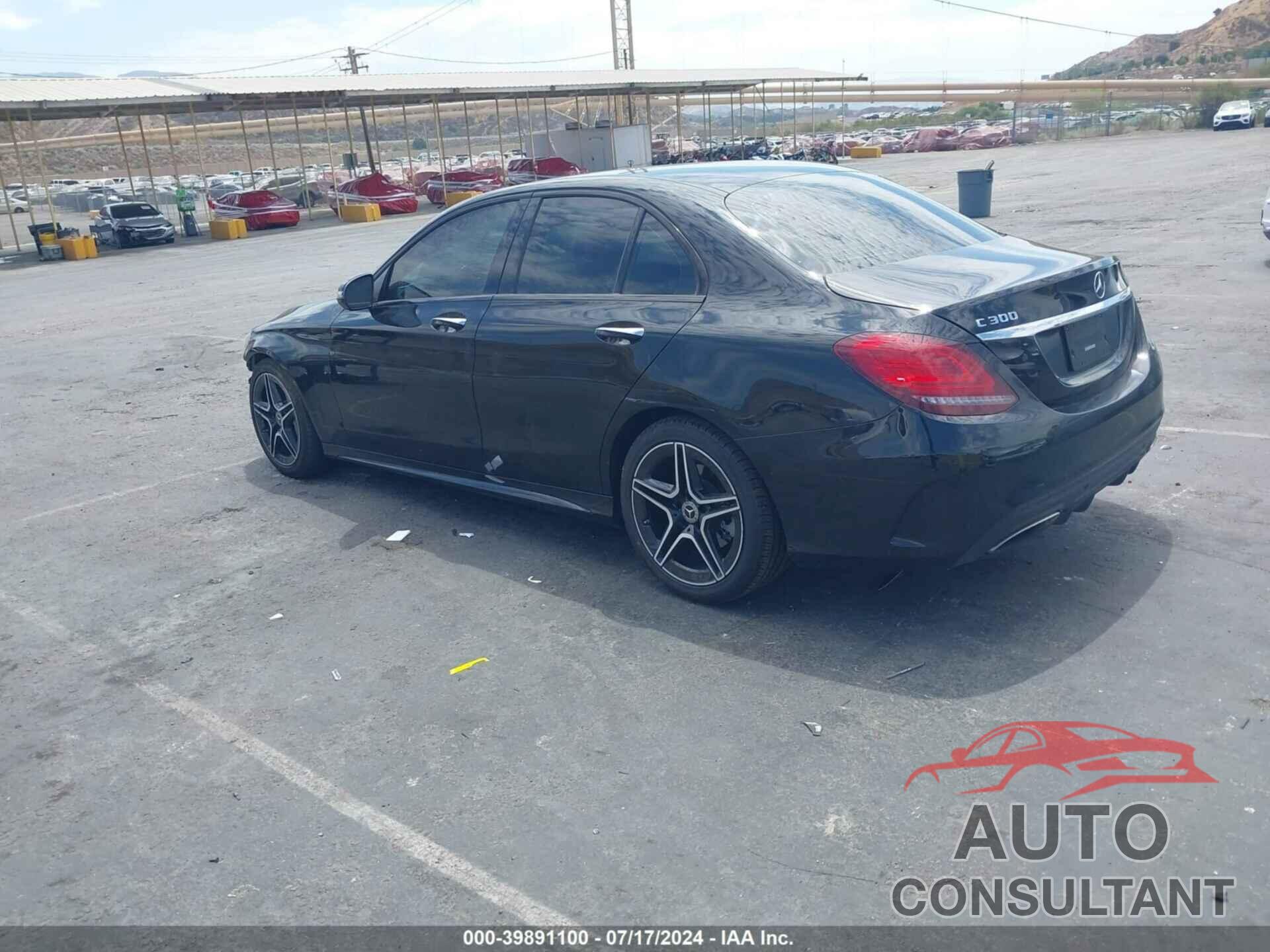 MERCEDES-BENZ C 300 2019 - 55SWF8DB4KU306415