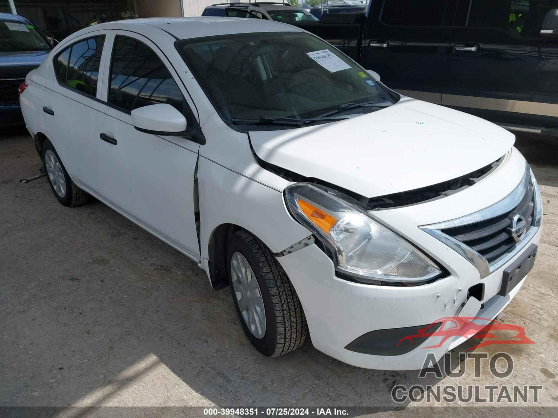 NISSAN VERSA 2017 - 3N1CN7APXHL903521