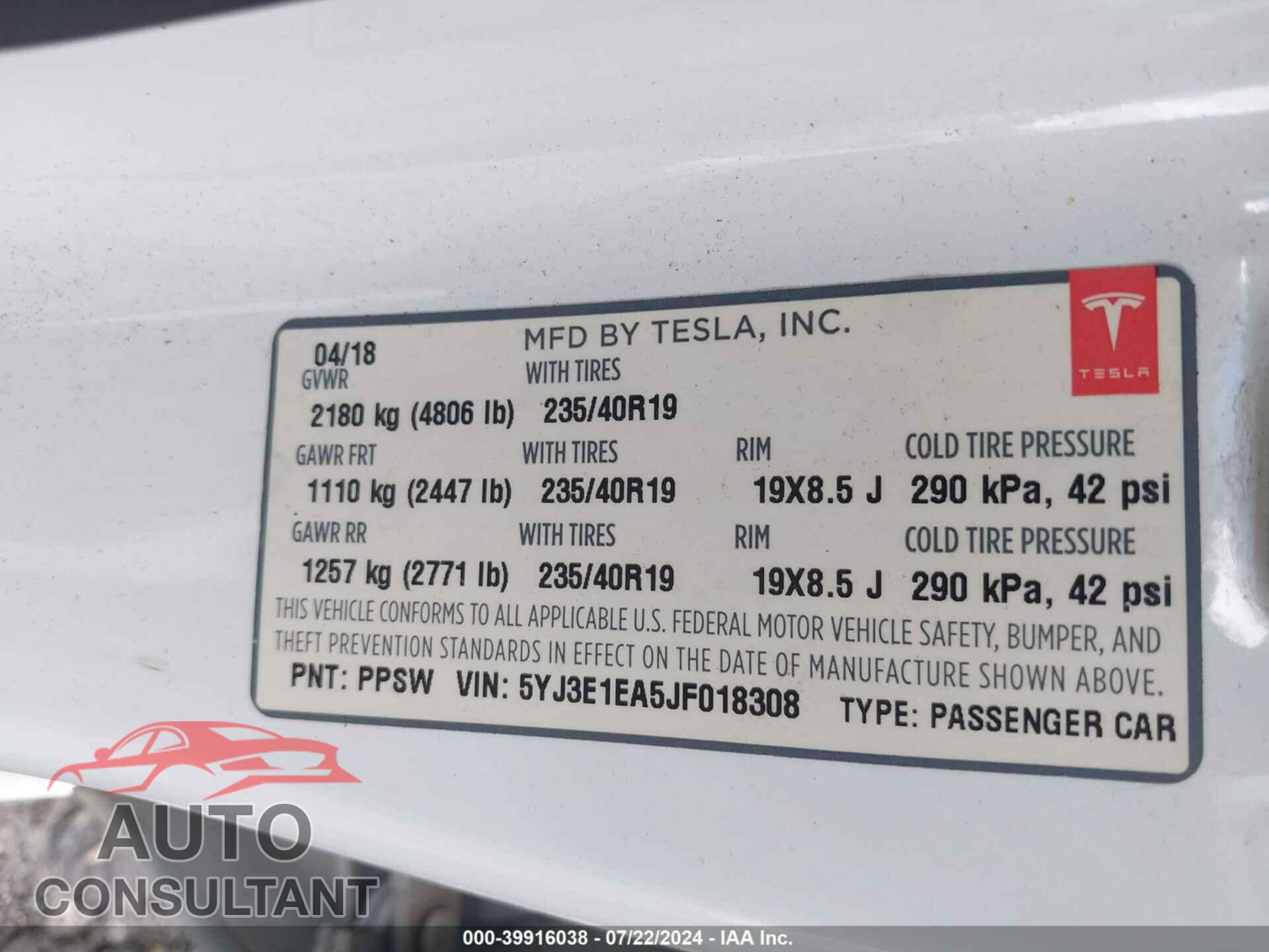TESLA MODEL 3 2018 - 5YJ3E1EA5JF018308