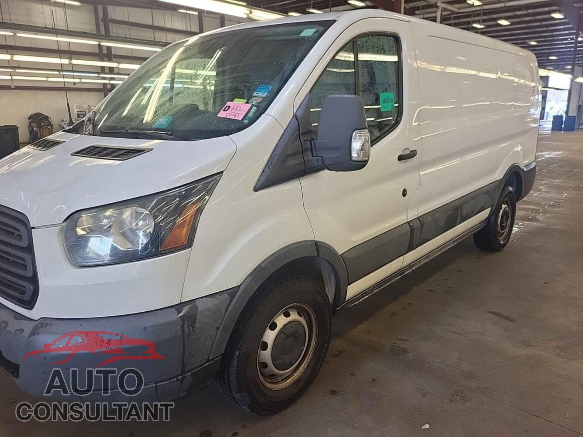 FORD TRANSIT 2017 - 1FTYR1YM5HKB33231