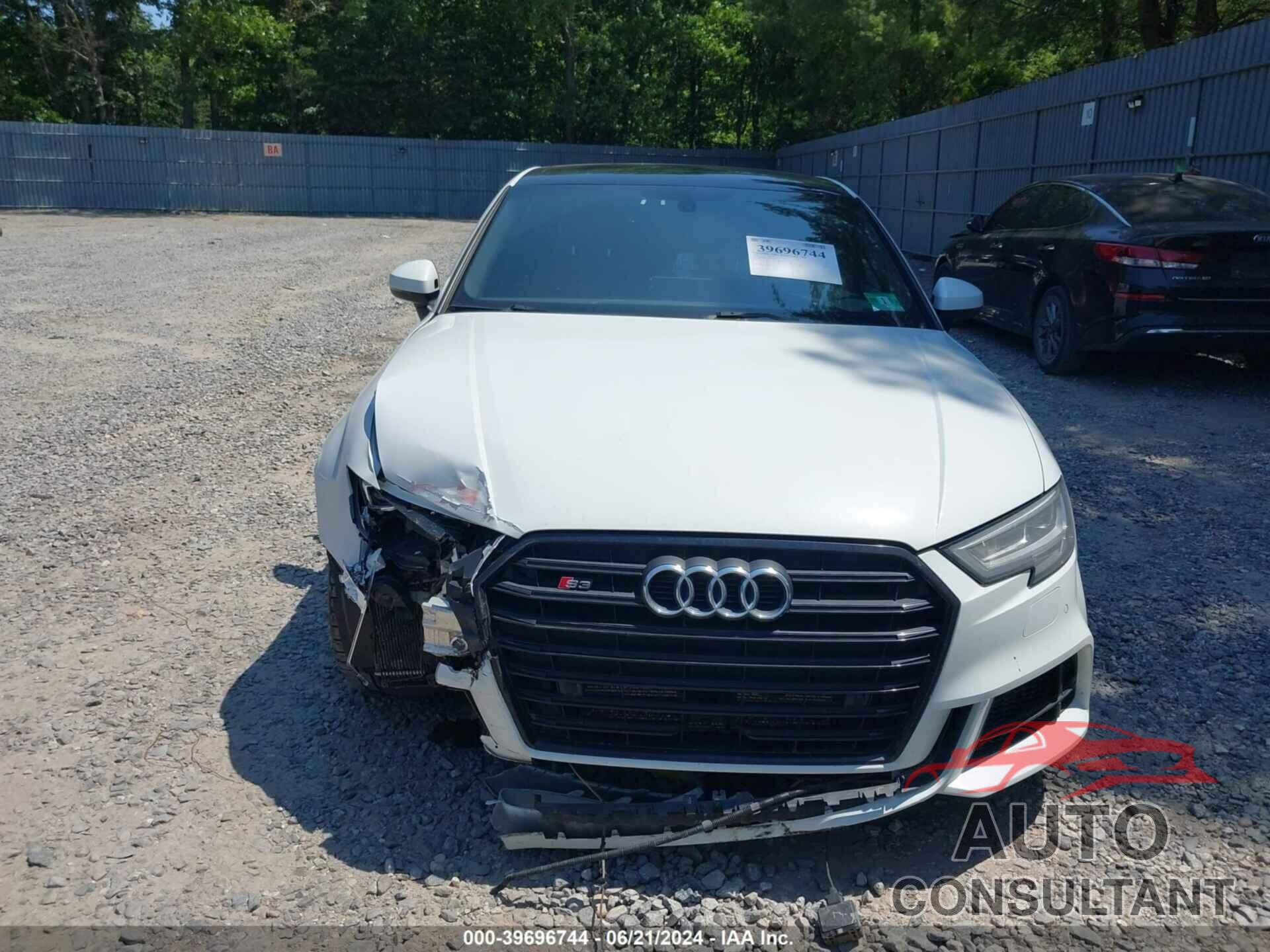 AUDI S3 2018 - WAUB1GFF8J1028101