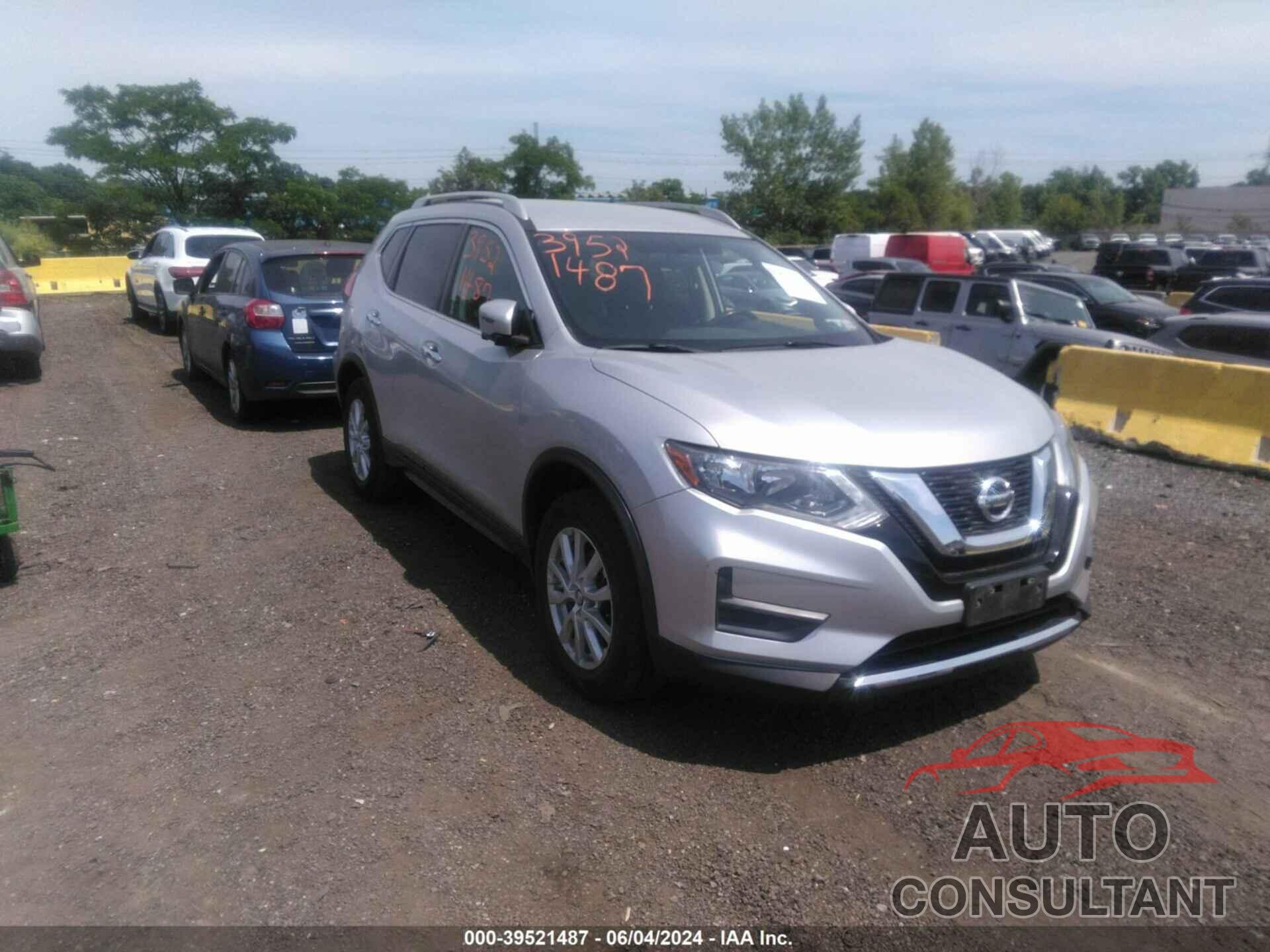 NISSAN ROGUE 2017 - 5N1AT2MV3HC742105