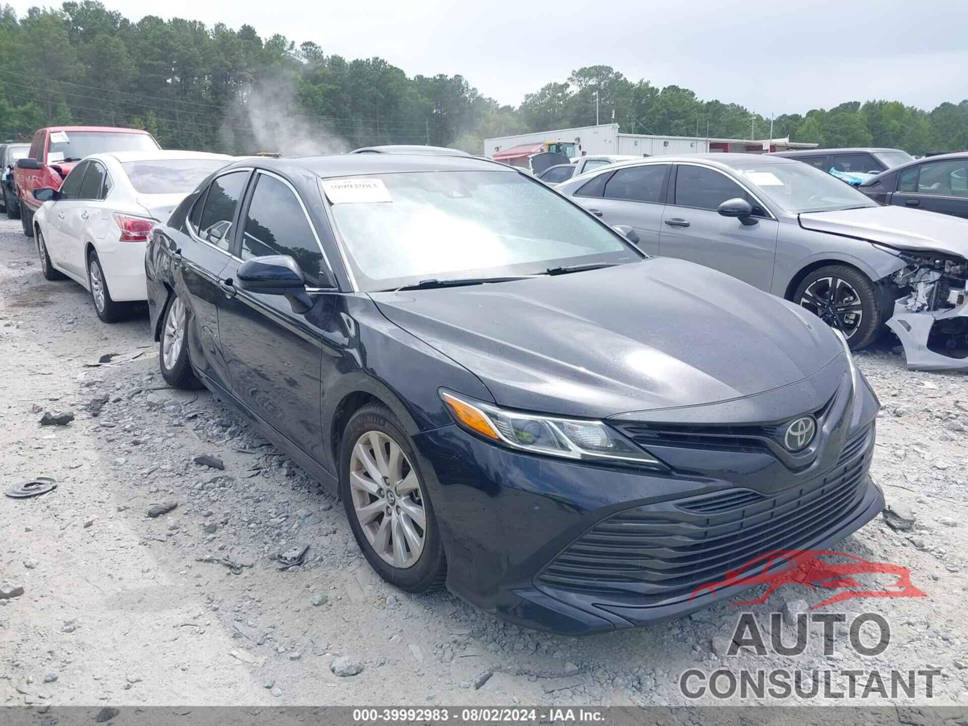 TOYOTA CAMRY 2018 - 4T1B11HK7JU522020