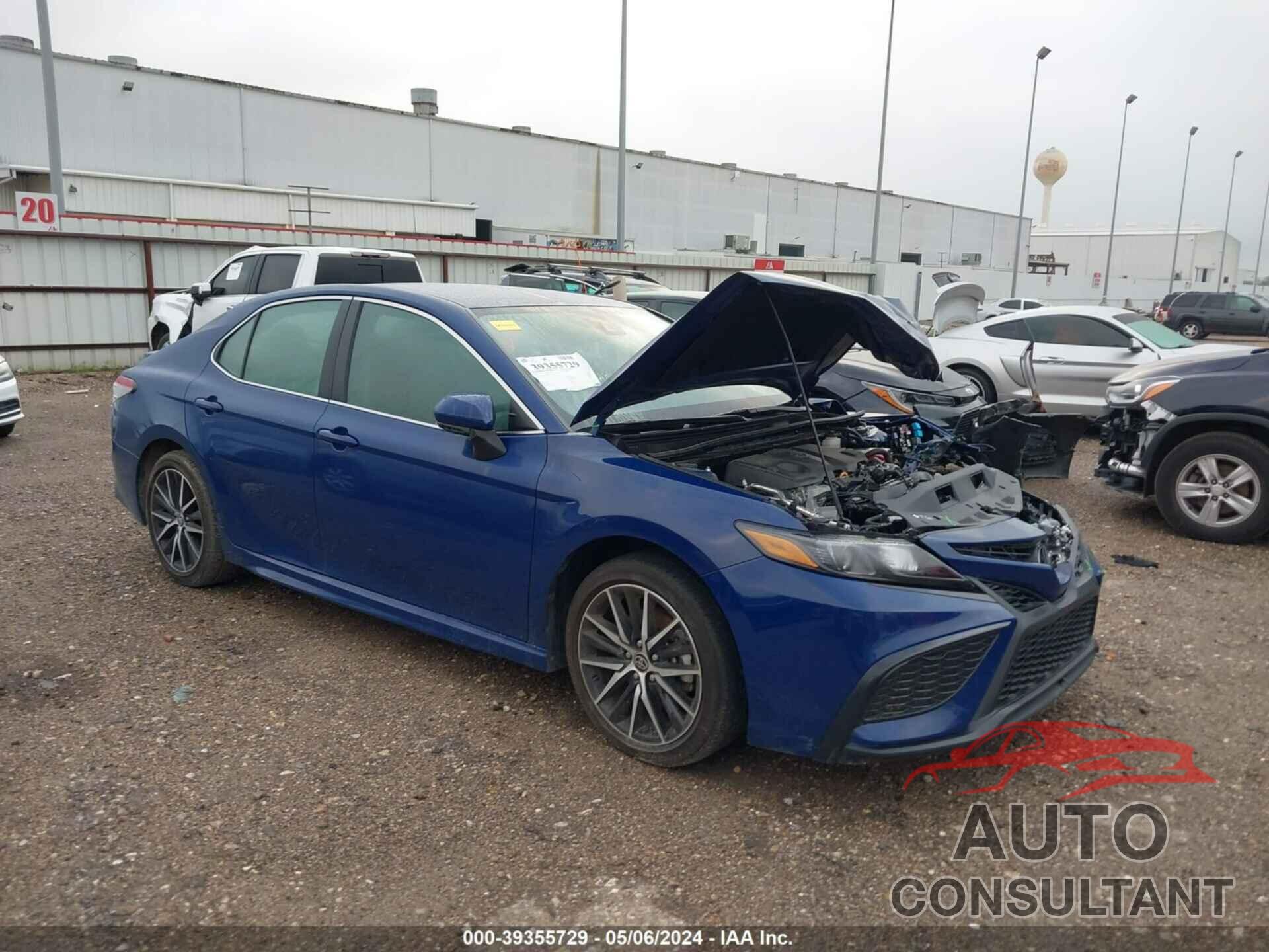 TOYOTA CAMRY 2023 - 4T1G11AK1PU153602