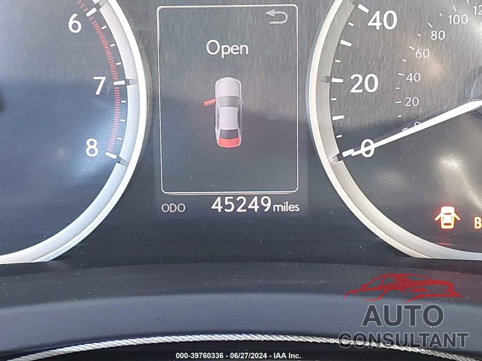 LEXUS IS 200T 2016 - JTHBA1D20G5032434
