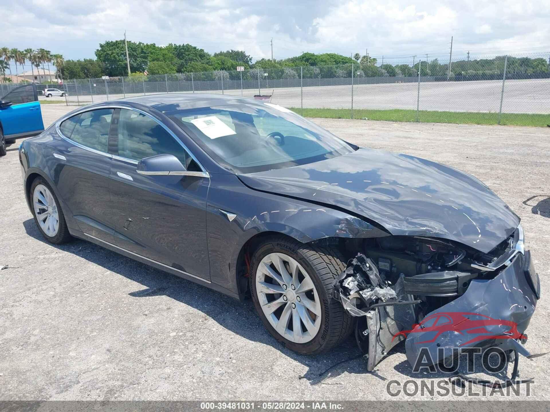 TESLA MODEL S 2018 - 5YJSA1E27JF266415