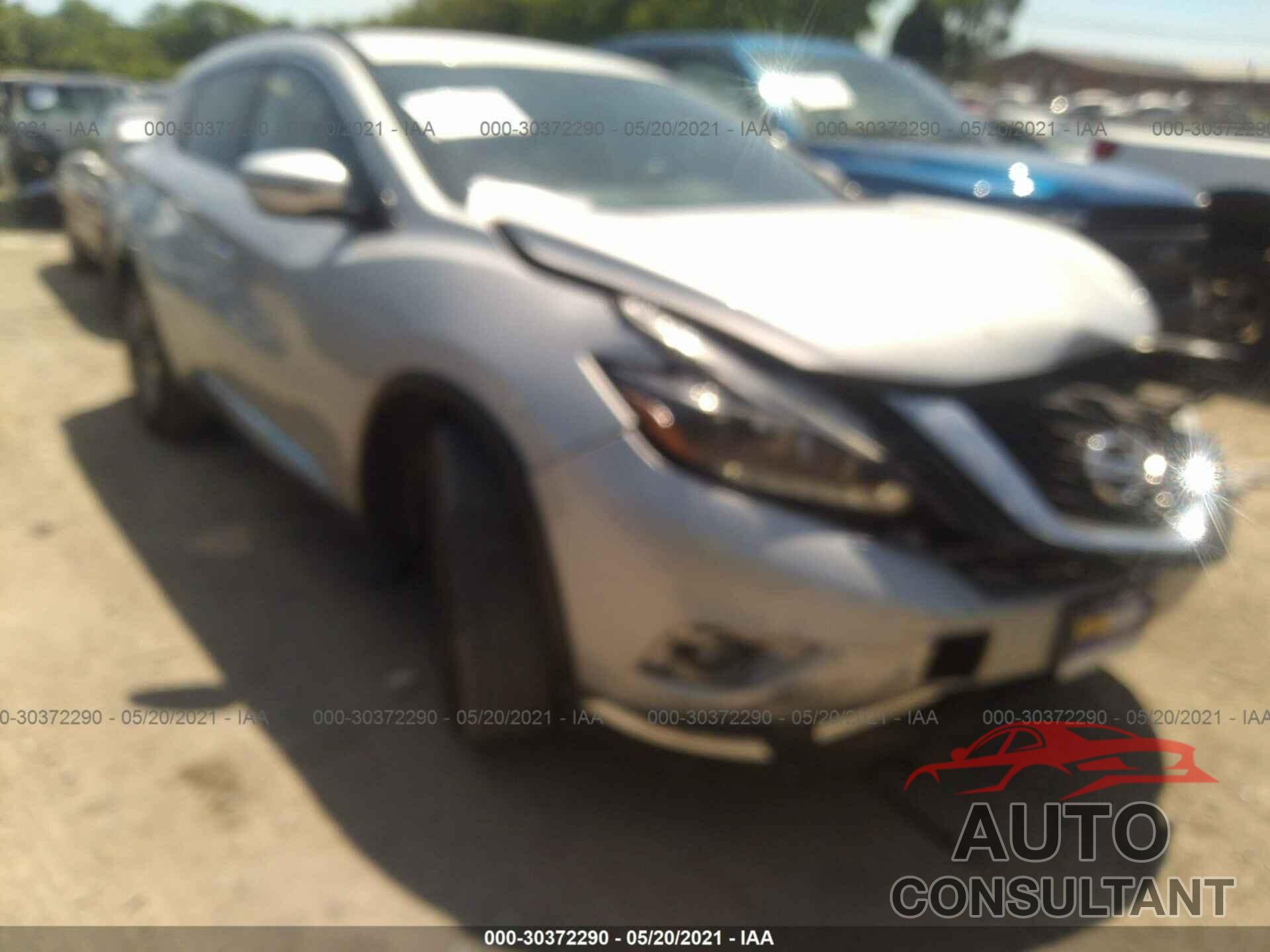 NISSAN MURANO 2018 - 5N1AZ2MG2JN123571