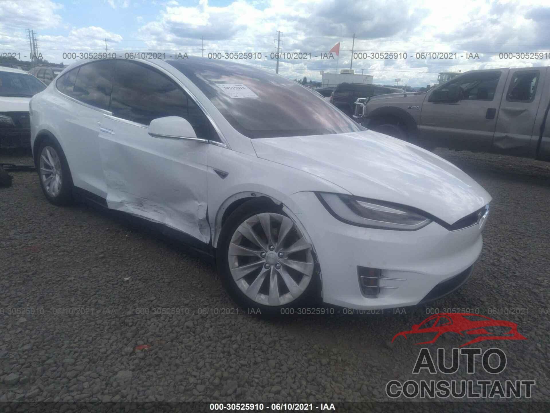 TESLA MODEL X 2016 - 5YJXCBE29GF017032