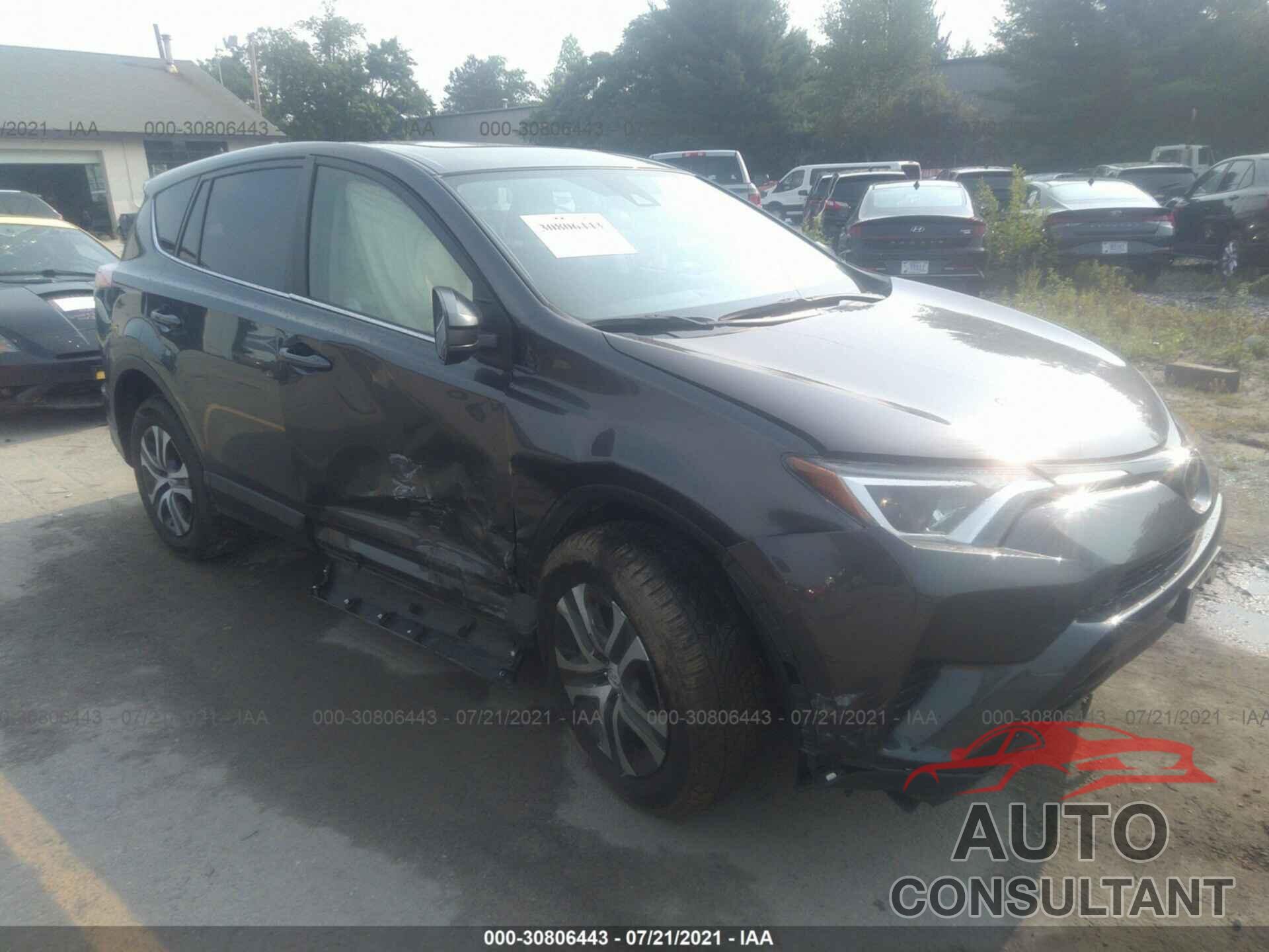 TOYOTA RAV4 2018 - JTMBFREVXJJ221097