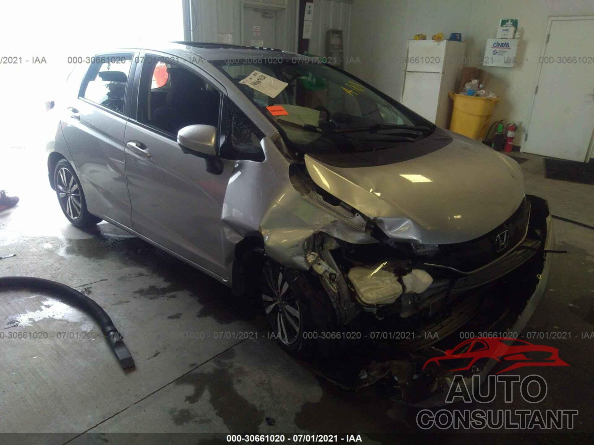 HONDA FIT 2016 - JHMGK5H70GX025584