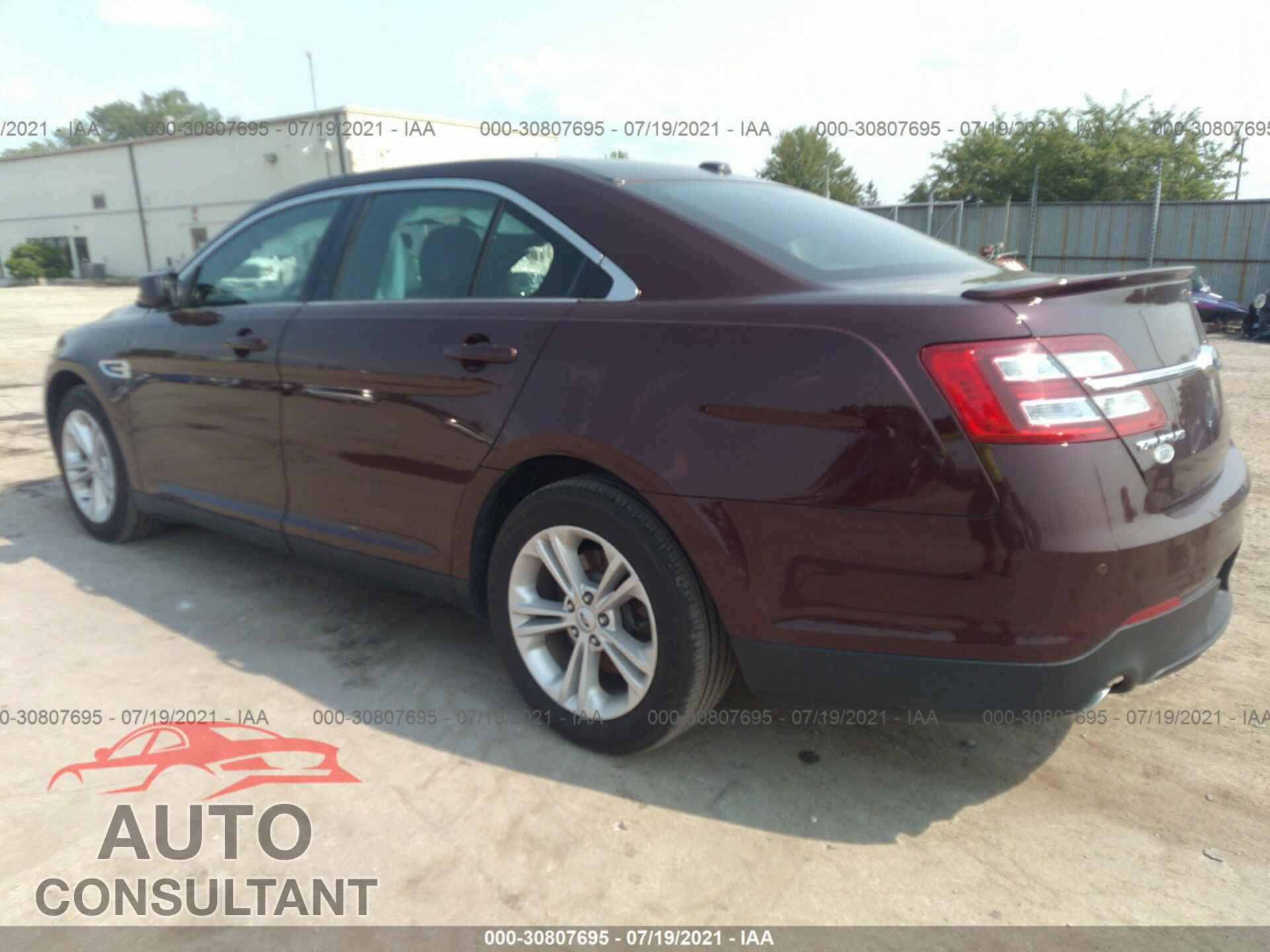 FORD TAURUS 2018 - 1FAHP2E86JG103060