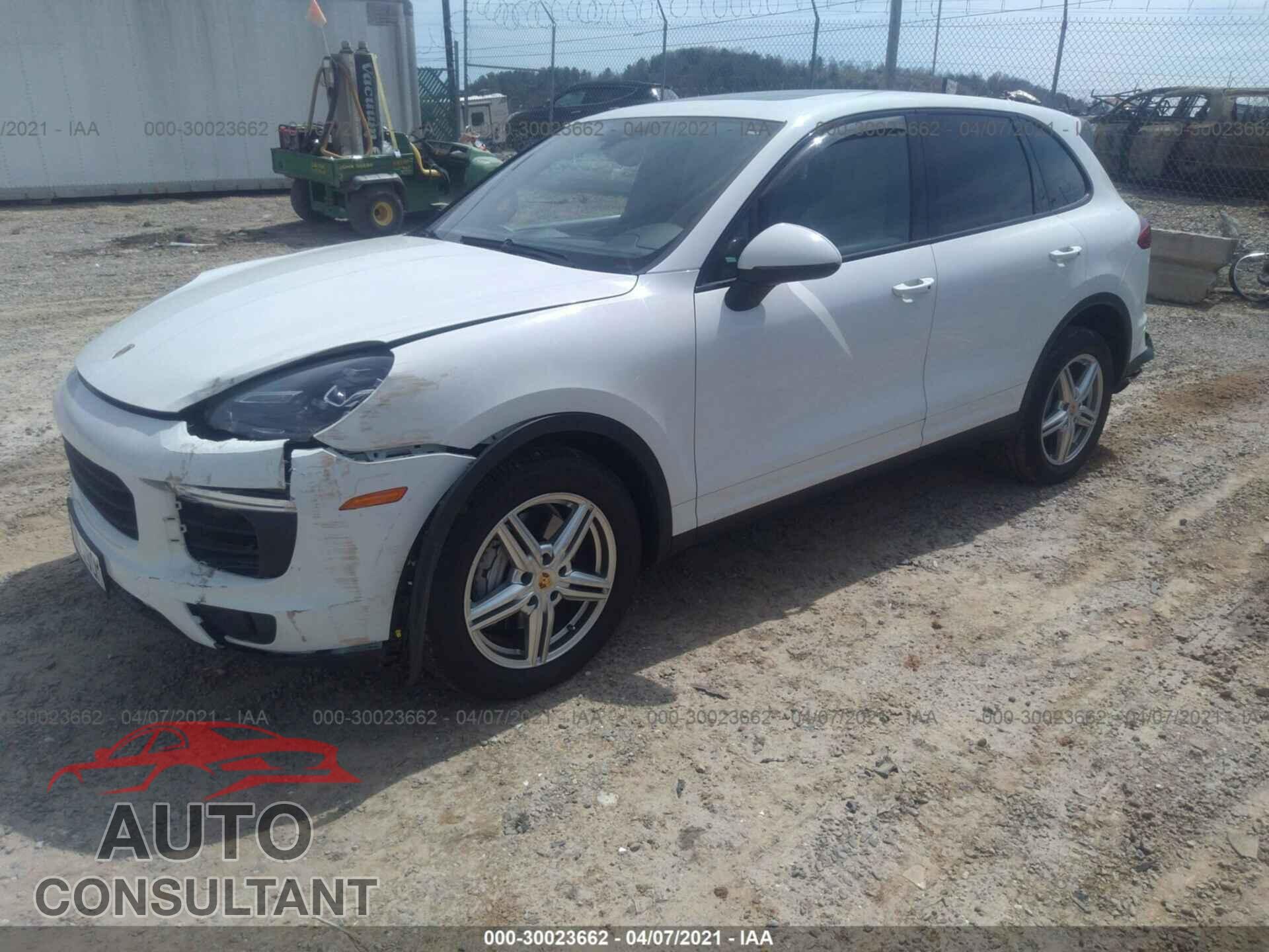 PORSCHE CAYENNE 2016 - WP1AB2A29GLA95885