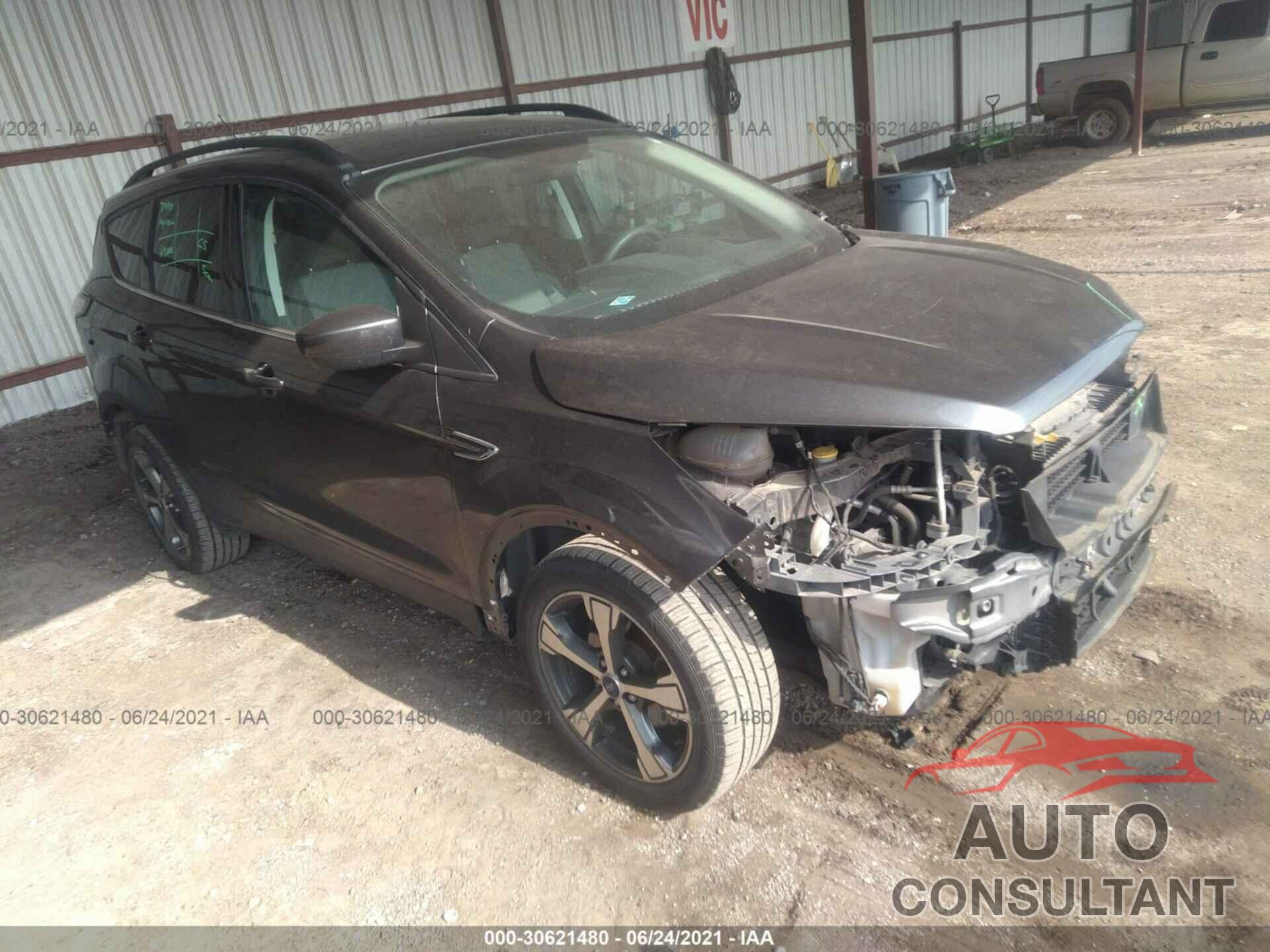 FORD ESCAPE 2017 - 1FMCU0GDXHUA21898