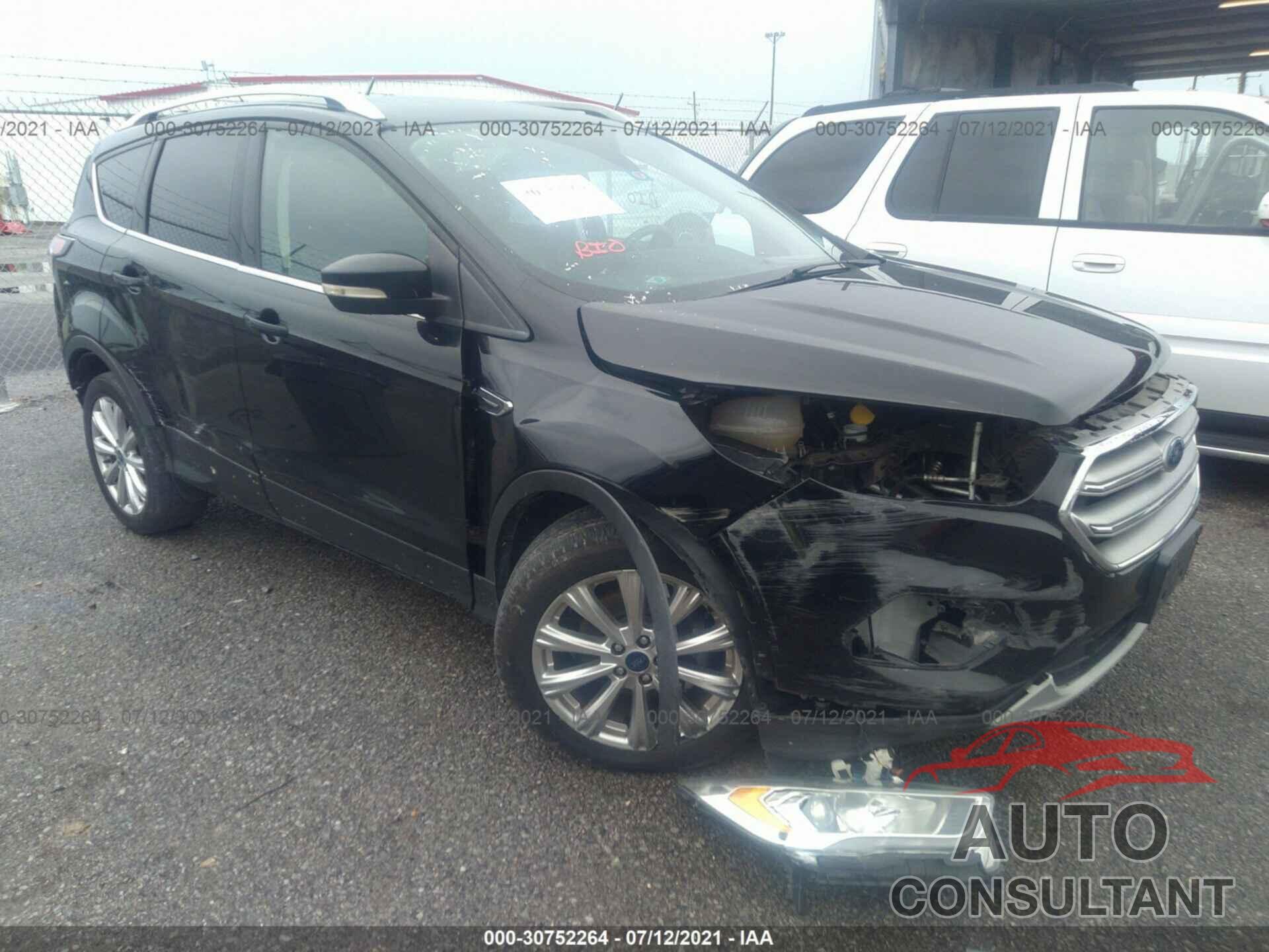 FORD ESCAPE 2017 - 1FMCU0JD2HUB21258