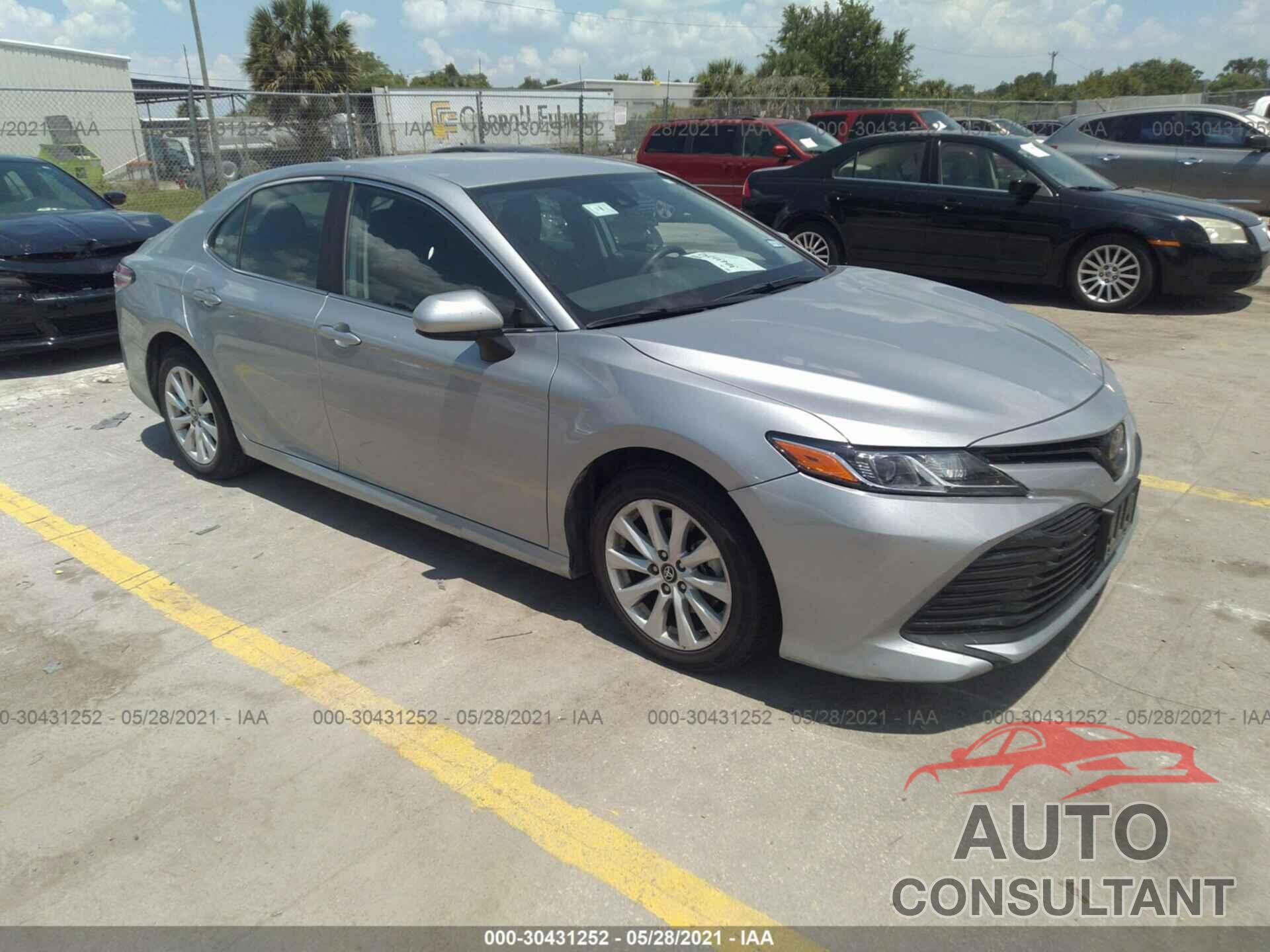 TOYOTA CAMRY 2020 - 4T1C11AK2LU344244