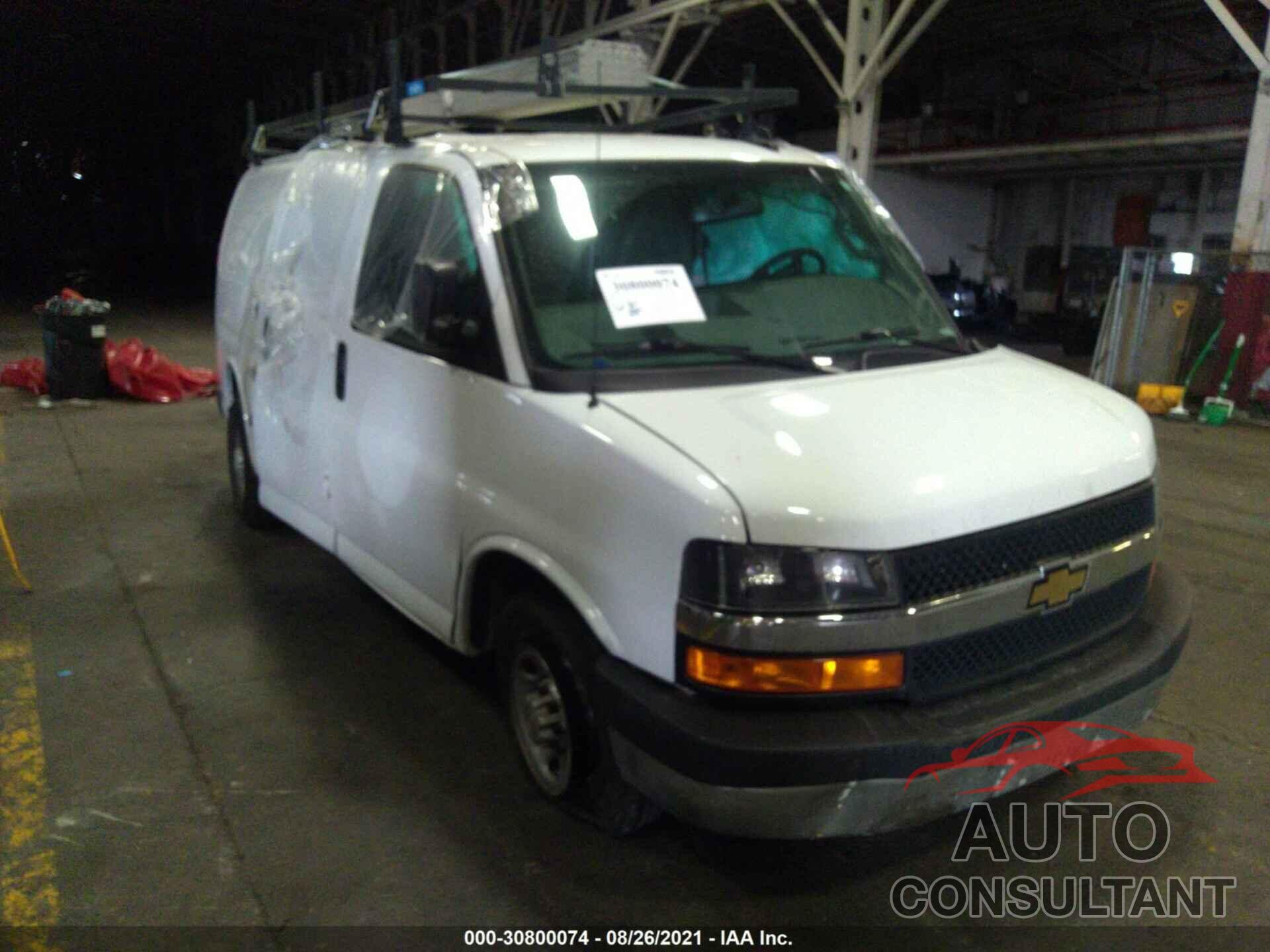 CHEVROLET EXPRESS CARGO VAN 2019 - 1GCWGAFG9K1301993