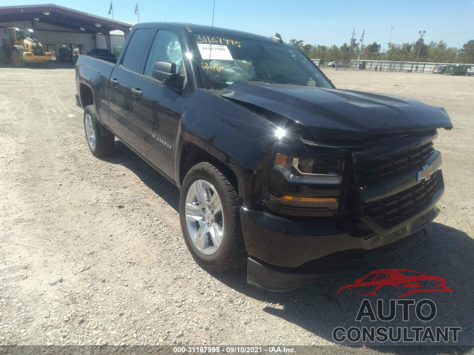 CHEVROLET SILVERADO 1500 2018 - 1GCRCPEC7JZ181721