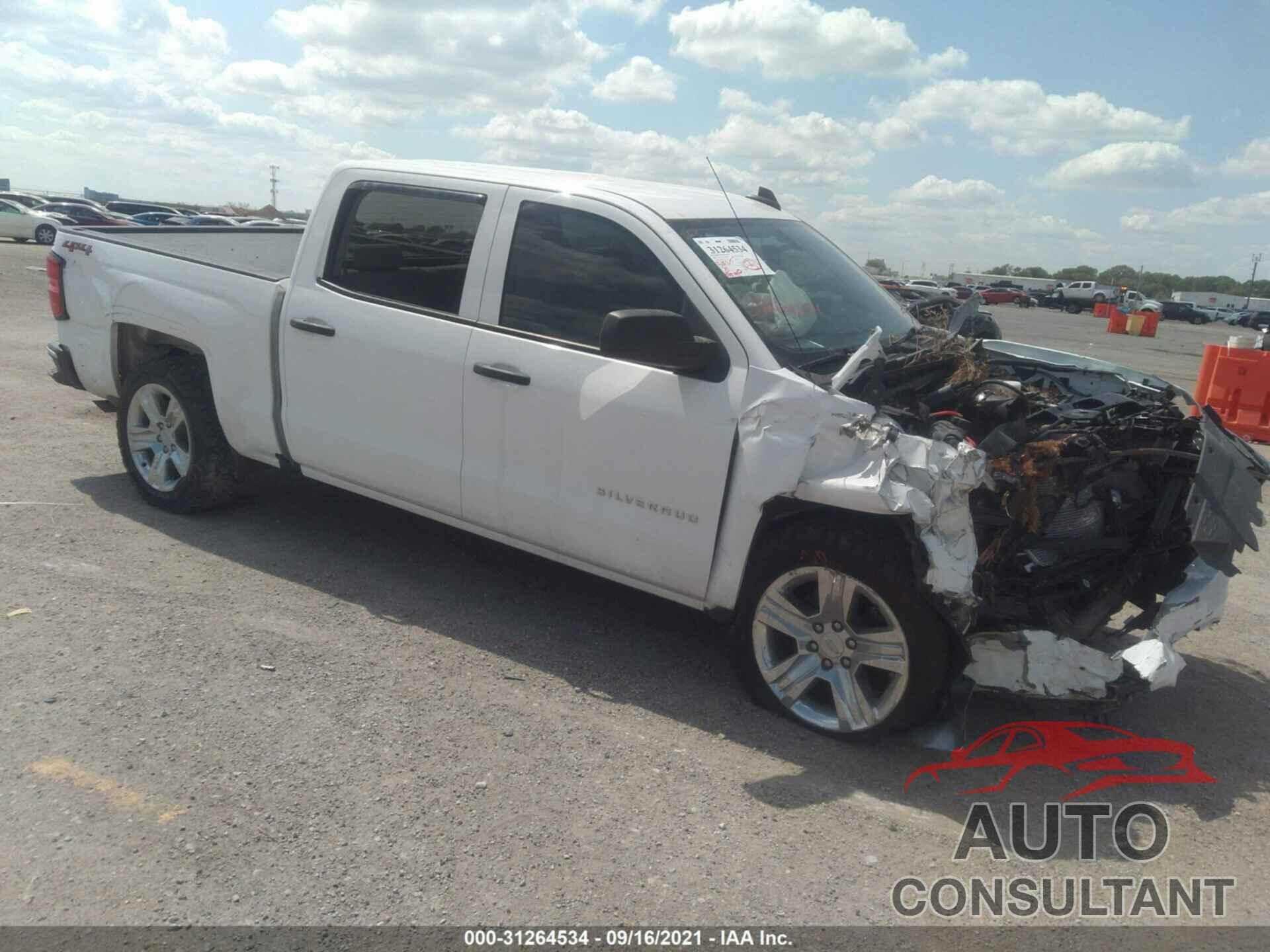 CHEVROLET SILVERADO 1500 2018 - 3GCUKPEH9JG133937