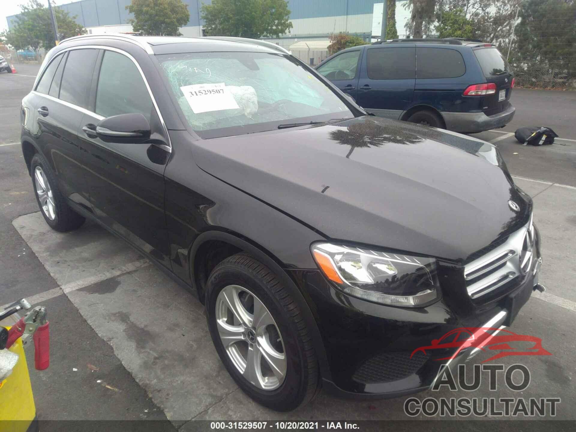 MERCEDES-BENZ GLC 2017 - WDC0G4JB0HV008580