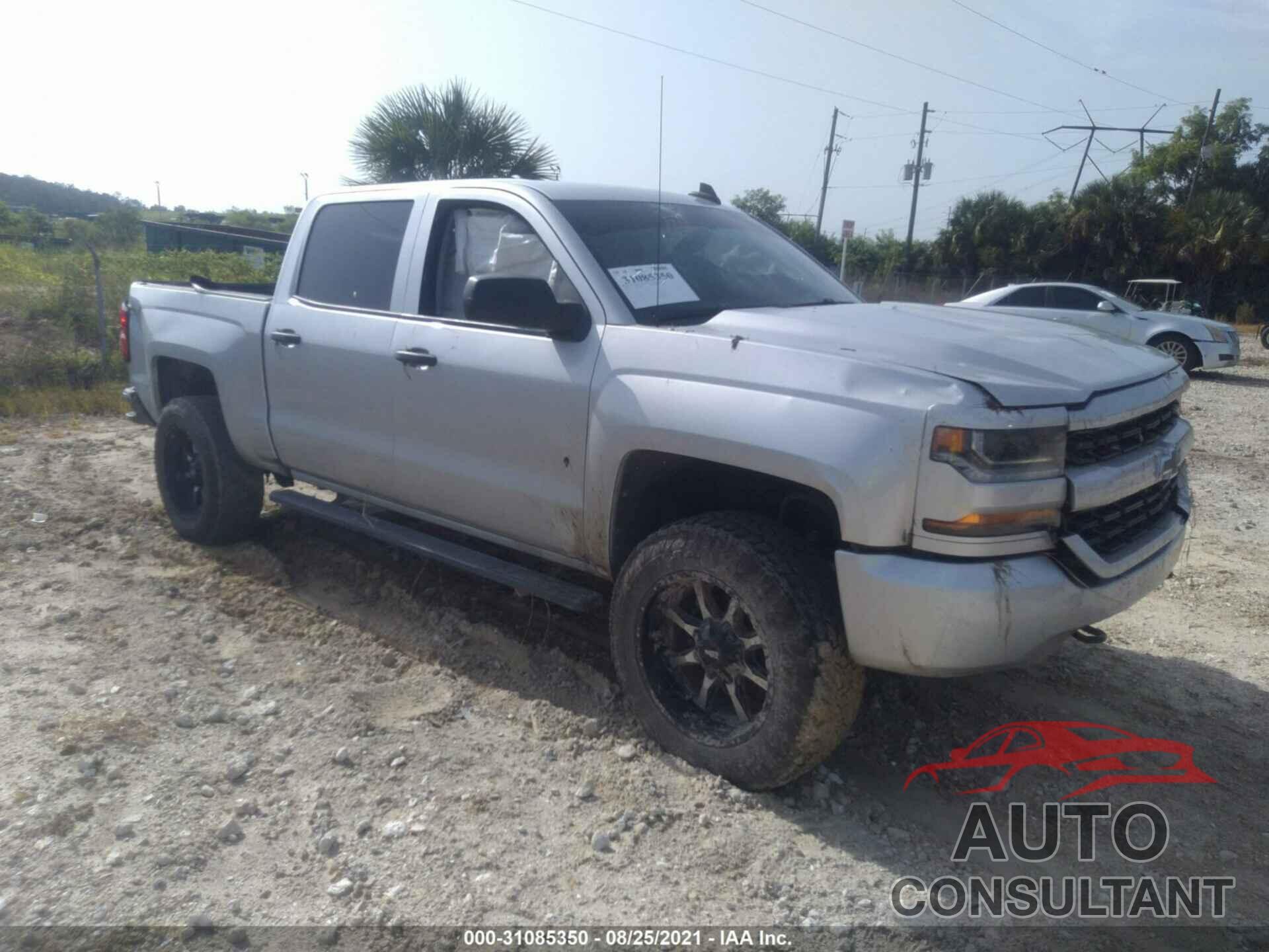 CHEVROLET SILVERADO 1500 2018 - 3GCUKPEC6JG200711