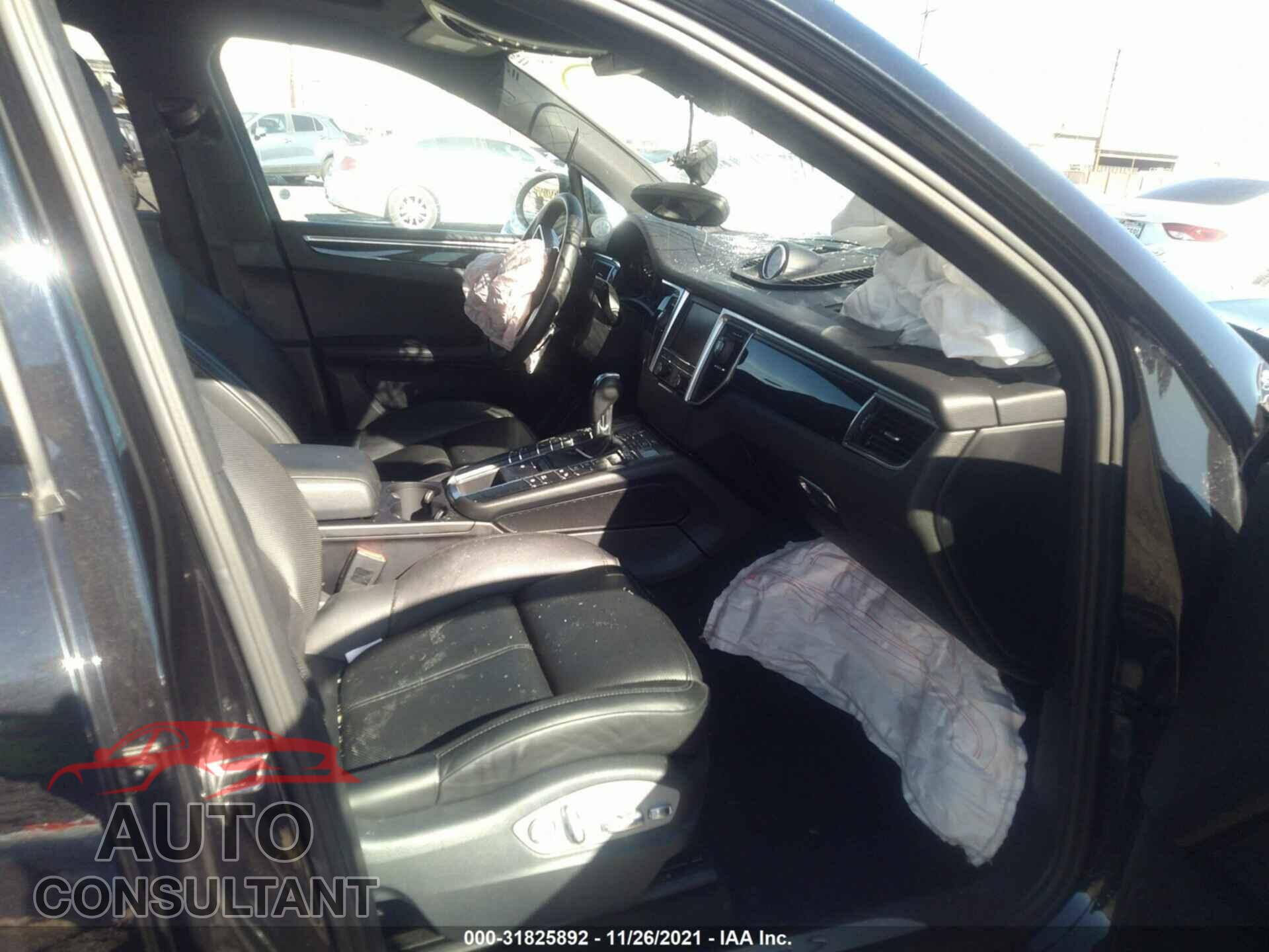 PORSCHE MACAN 2016 - WP1AB2A52GLB54382