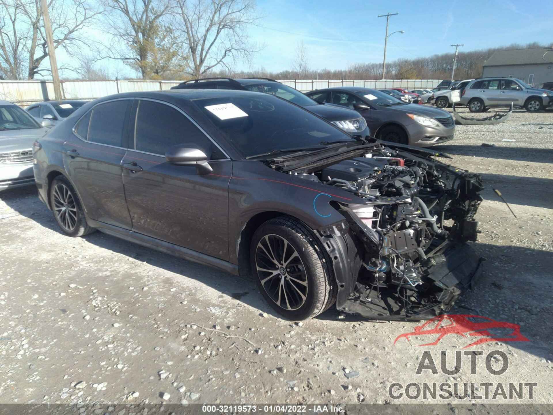 TOYOTA CAMRY 2019 - 4T1B11HK0KU806493