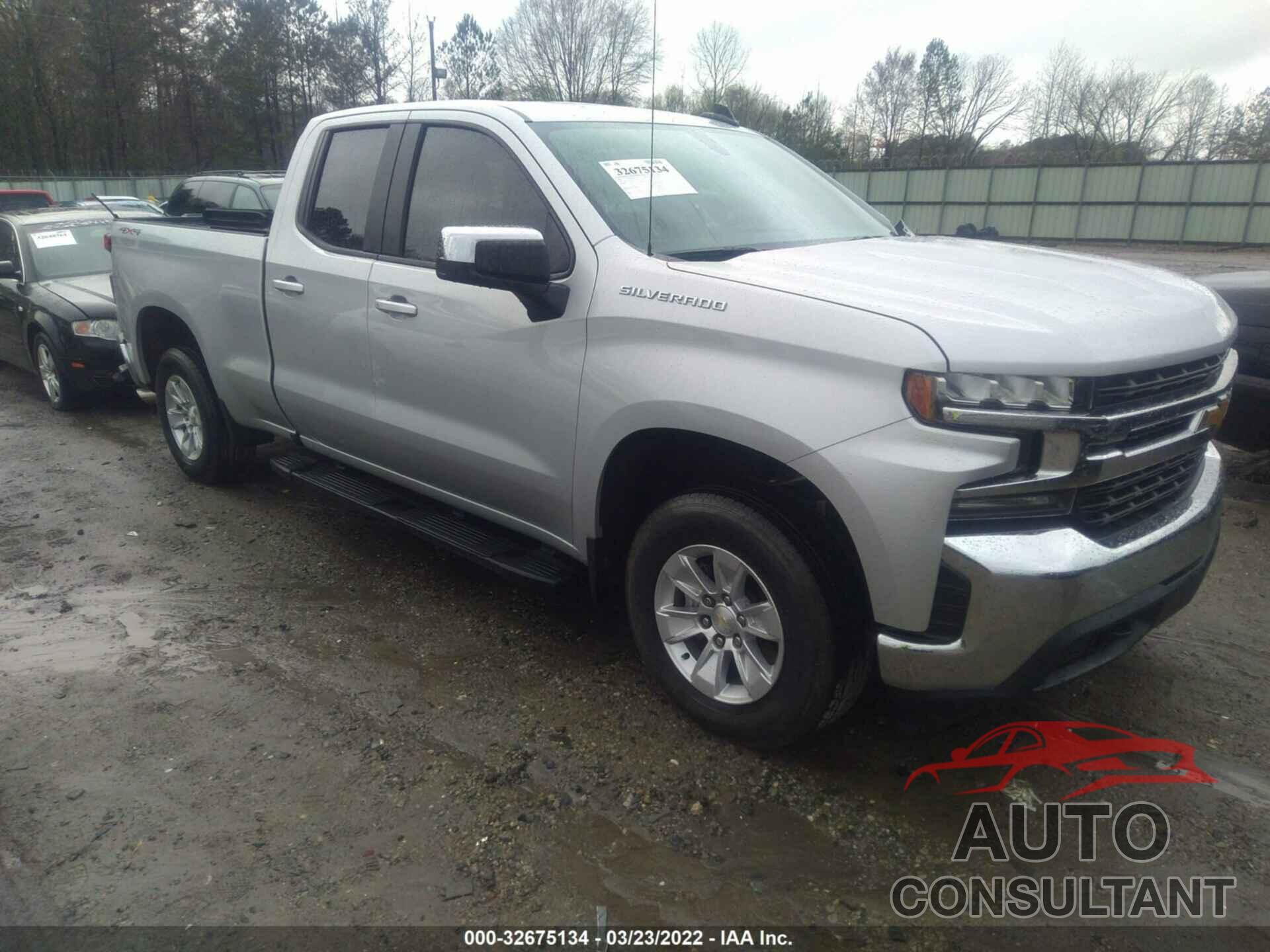 CHEVROLET SILVERADO 1500 2019 - 1GCRYDED0KZ367725
