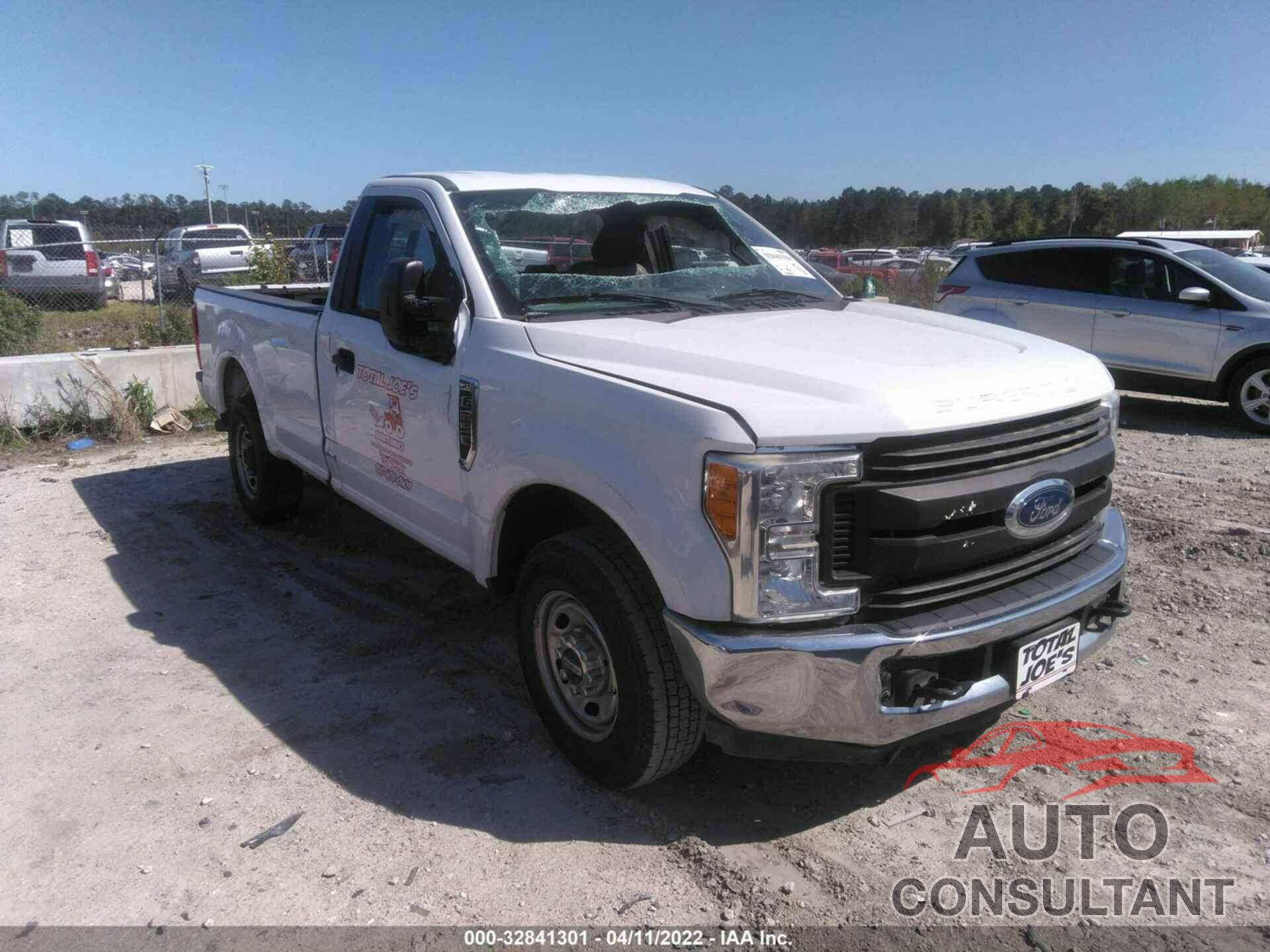 FORD SUPER DUTY F-250 SRW 2017 - 1FTBF2A66HEB67337