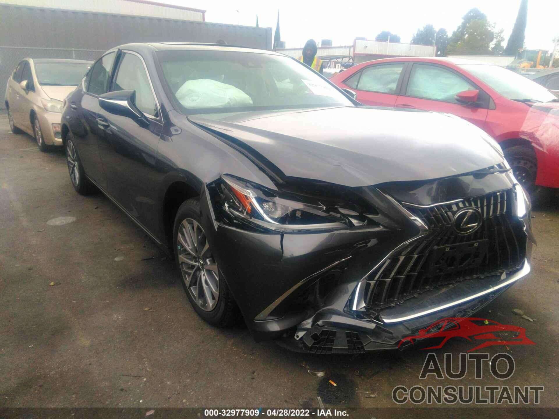 LEXUS ES 2022 - 58ACZ1B1XNU122397