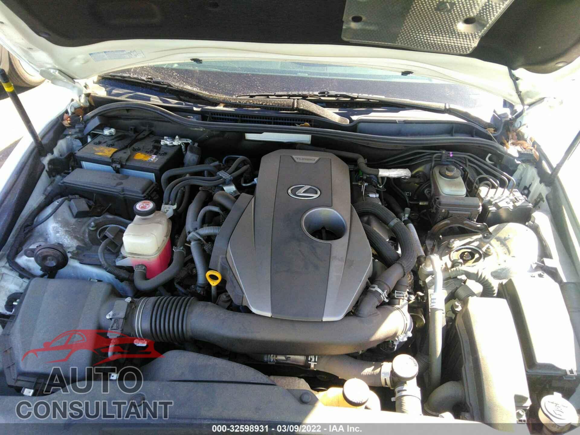 LEXUS IS 2017 - JTHBA1D2XH5049811