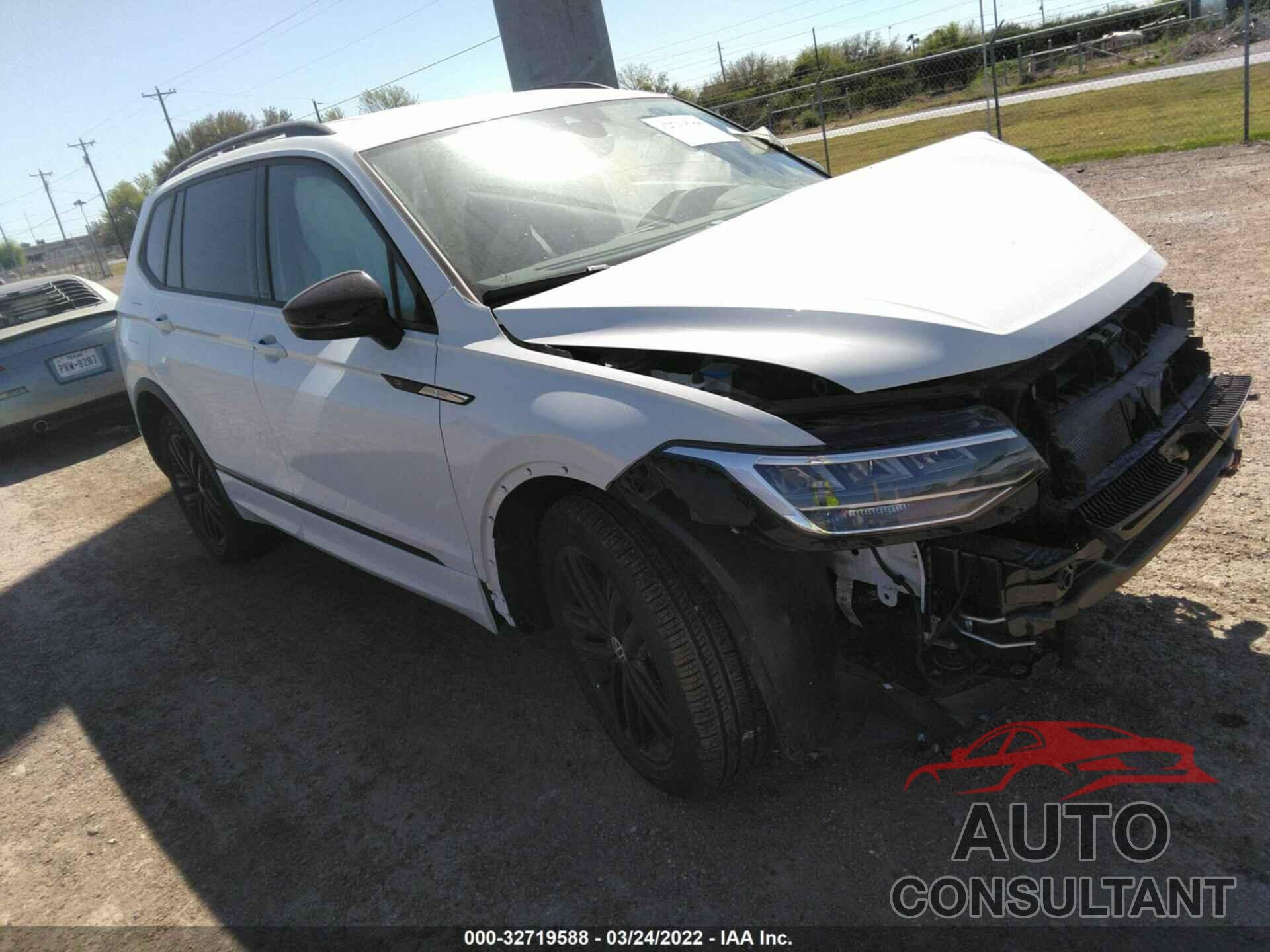 VOLKSWAGEN TIGUAN 2022 - 3VVCB7AX4NM028370