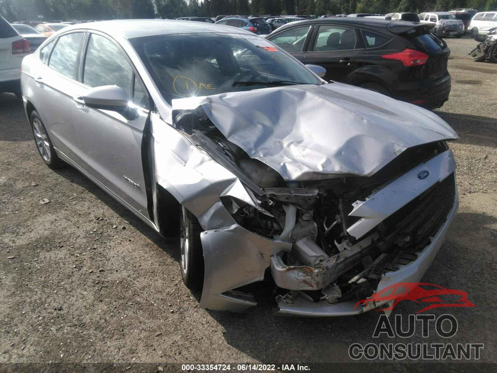 FORD FUSION 2017 - 3FA6P0LUXHR297297