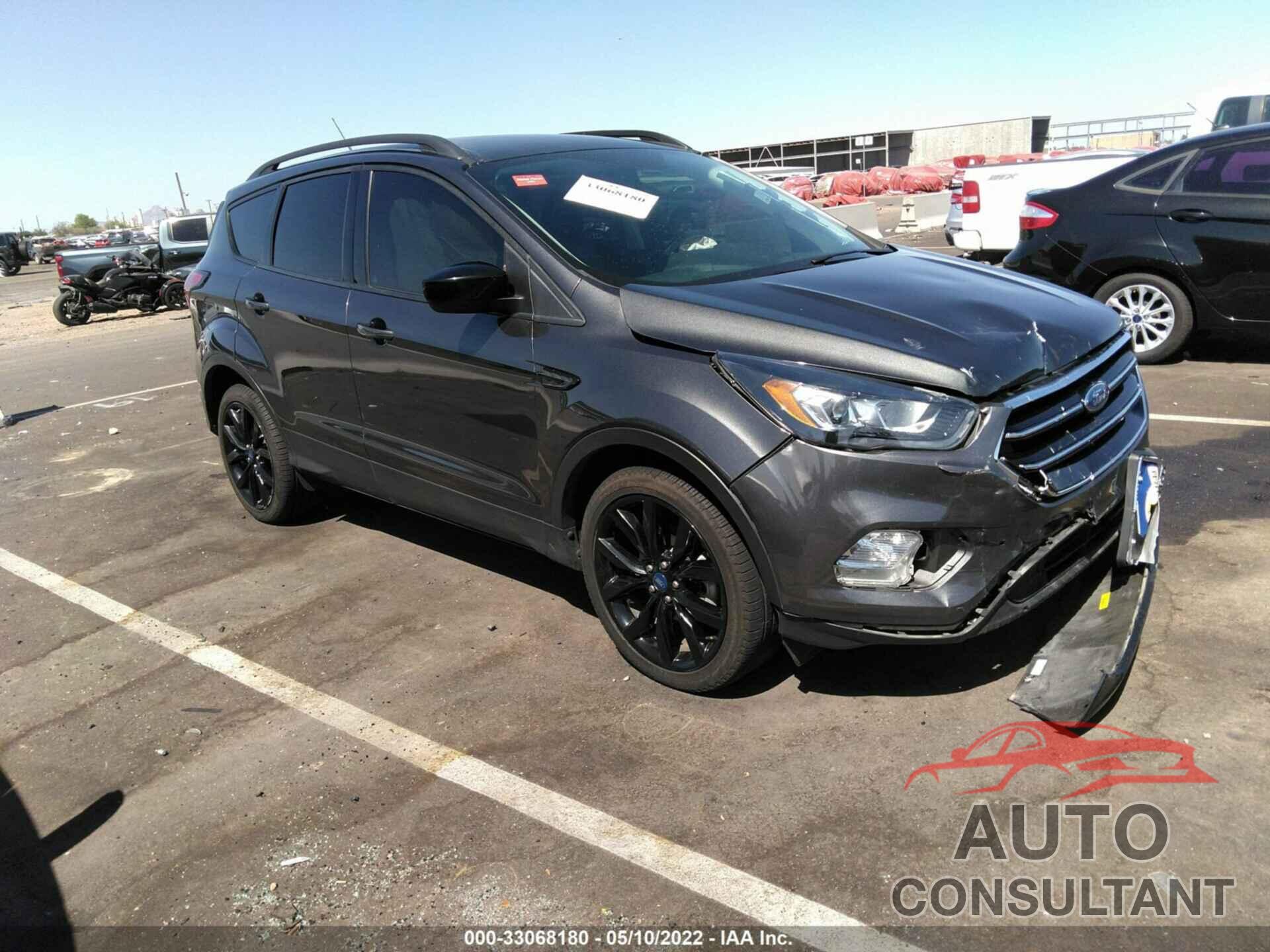 FORD ESCAPE 2019 - 1FMCU0GD7KUB79381