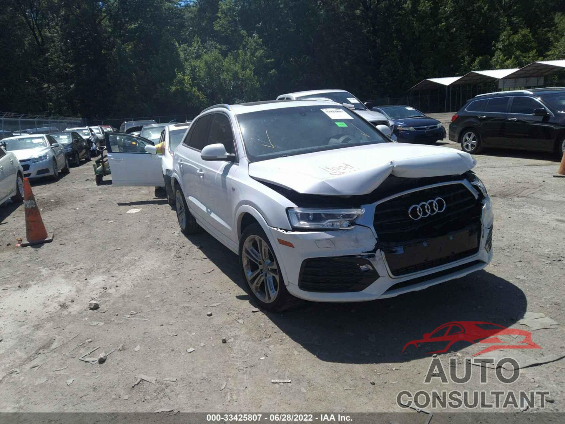 AUDI Q3 2016 - WA1FFCFS0GR015195