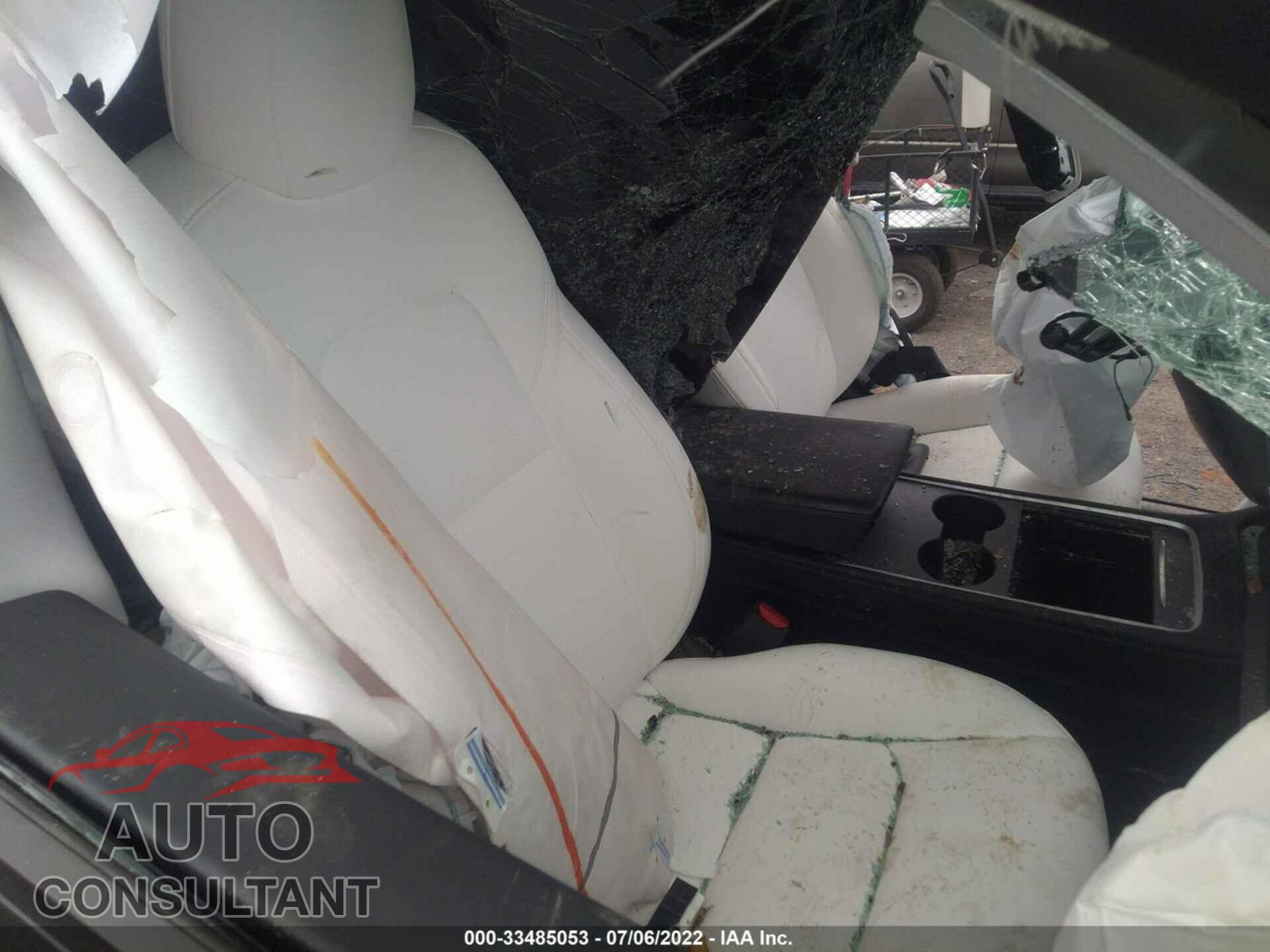 TESLA MODEL Y 2021 - 5YJYGDEF0MF263440