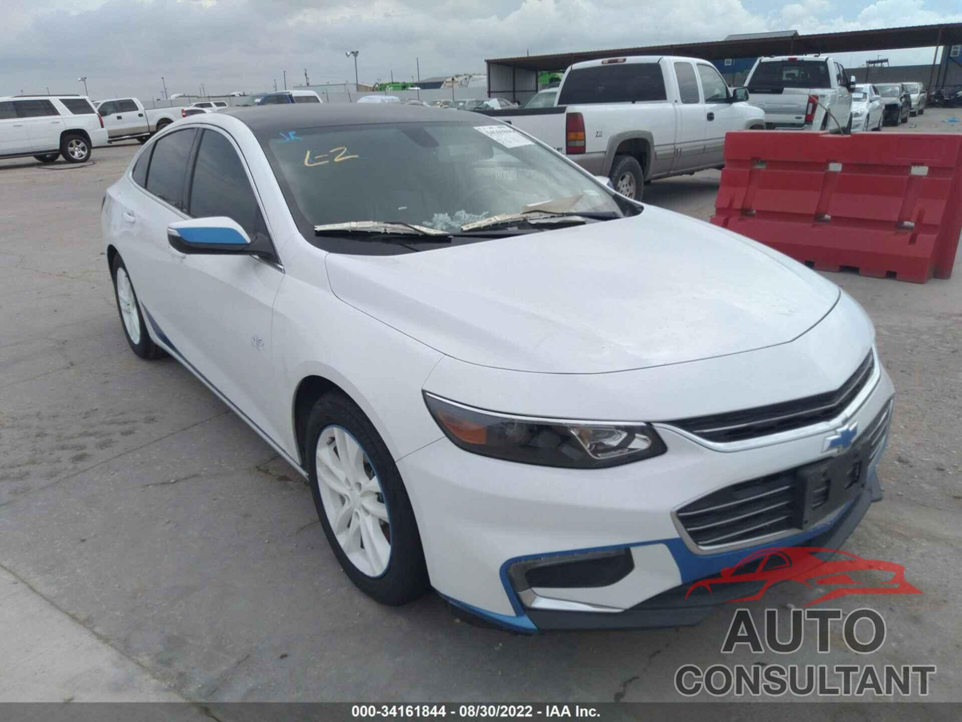 CHEVROLET MALIBU 2017 - 1G1ZE5ST4HF176337