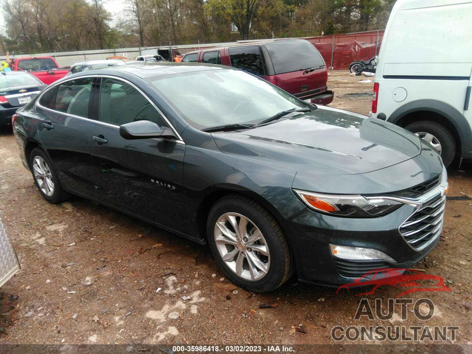 CHEVROLET MALIBU 2021 - 1G1ZD5ST0MF002102