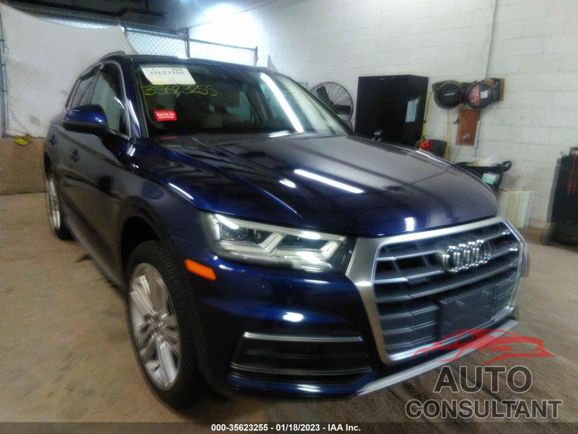 AUDI Q5 2018 - WA1BNAFY8J2009168