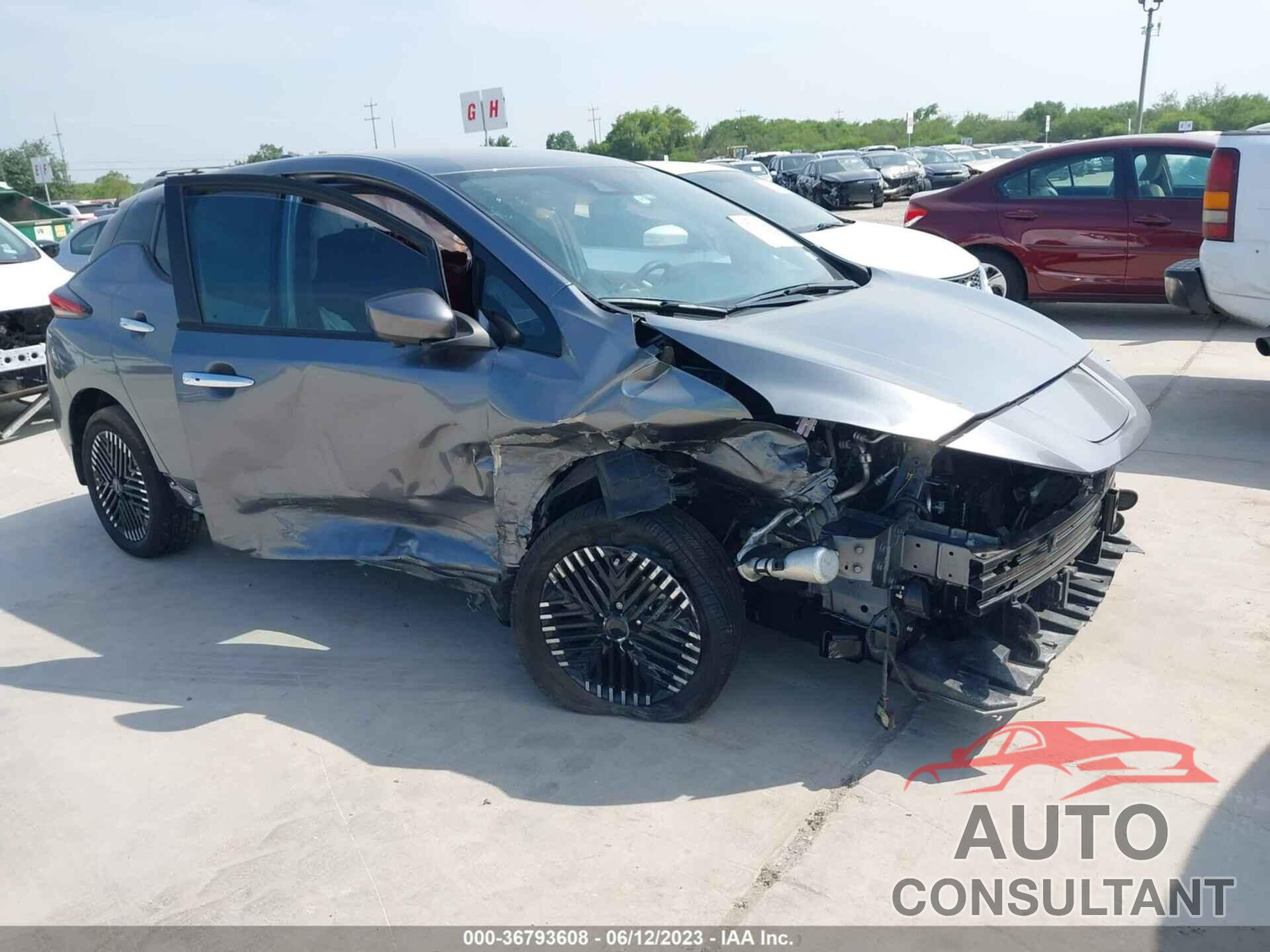 NISSAN LEAF 2023 - 1N4CZ1CVXPC552894