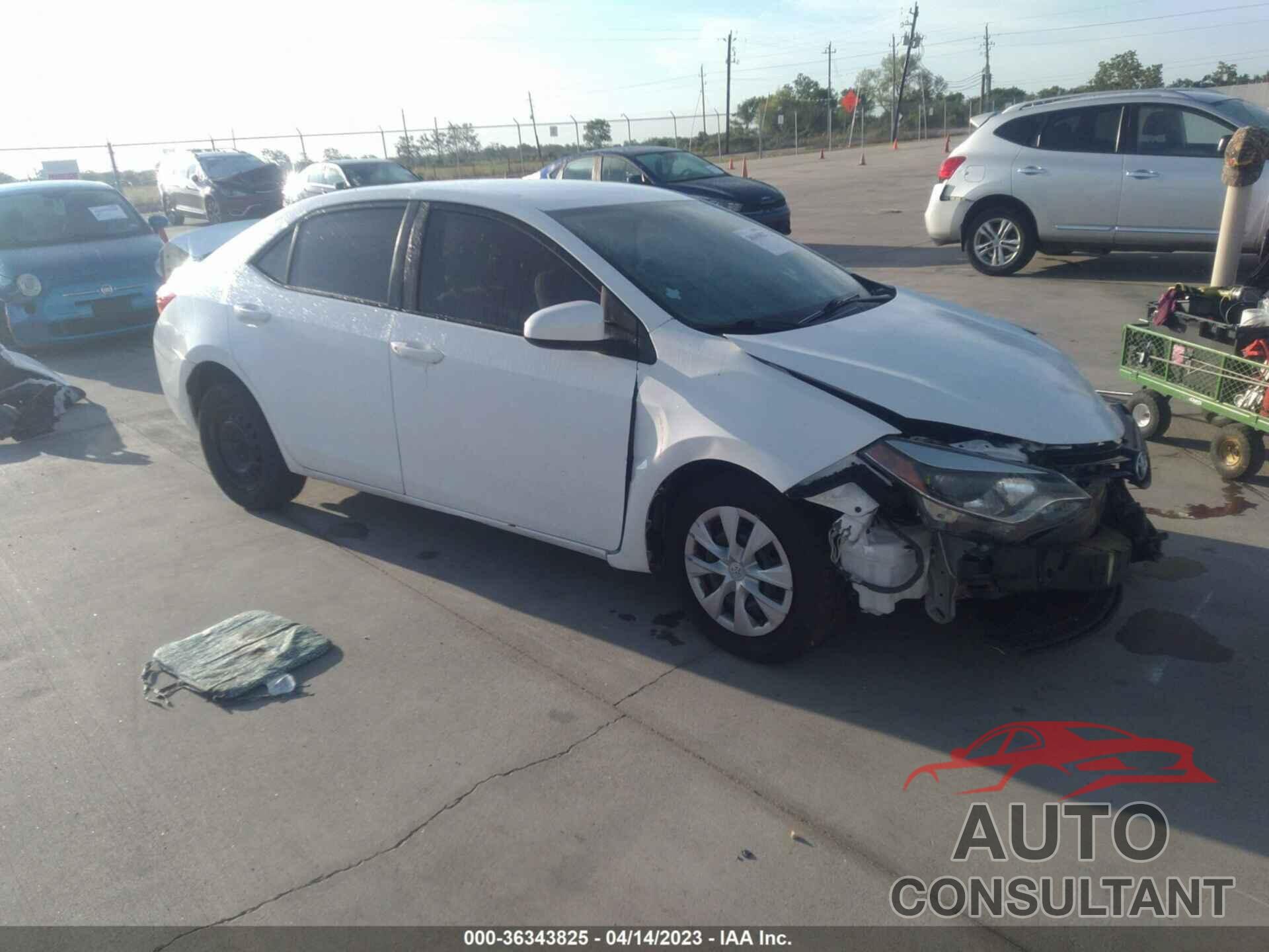 TOYOTA COROLLA 2015 - 5YFBURHE2FP185619