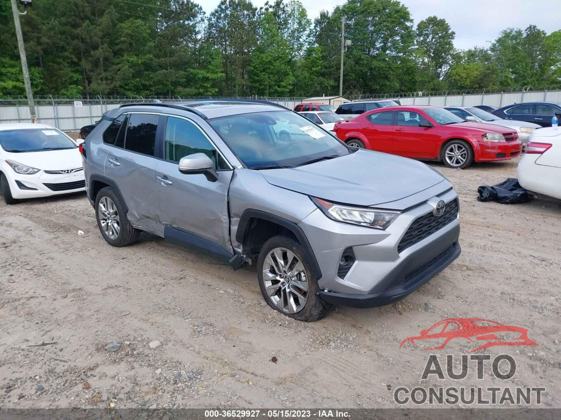 TOYOTA RAV4 2020 - 2T3C1RFV1LC082419
