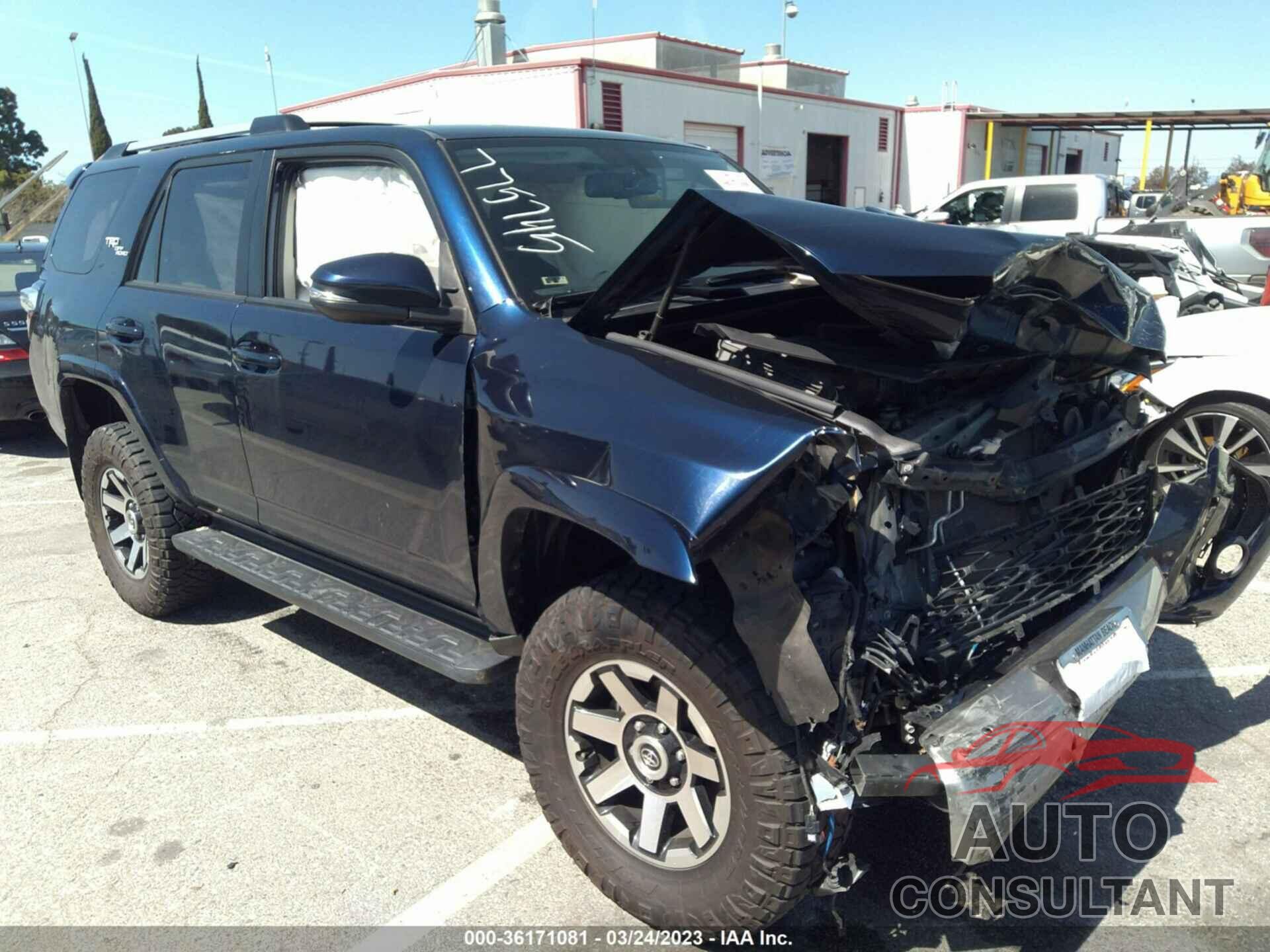 TOYOTA 4RUNNER 2018 - JTEBU5JR2J5606181