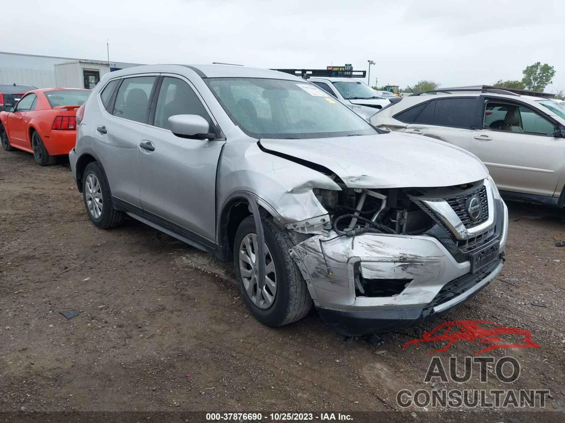 NISSAN ROGUE 2018 - KNMAT2MT3JP567260